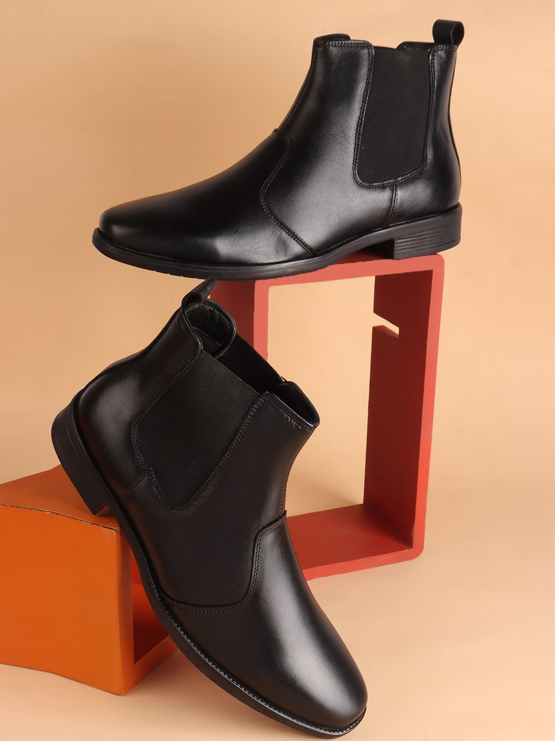 Carlton London Leather Chelsea Boots