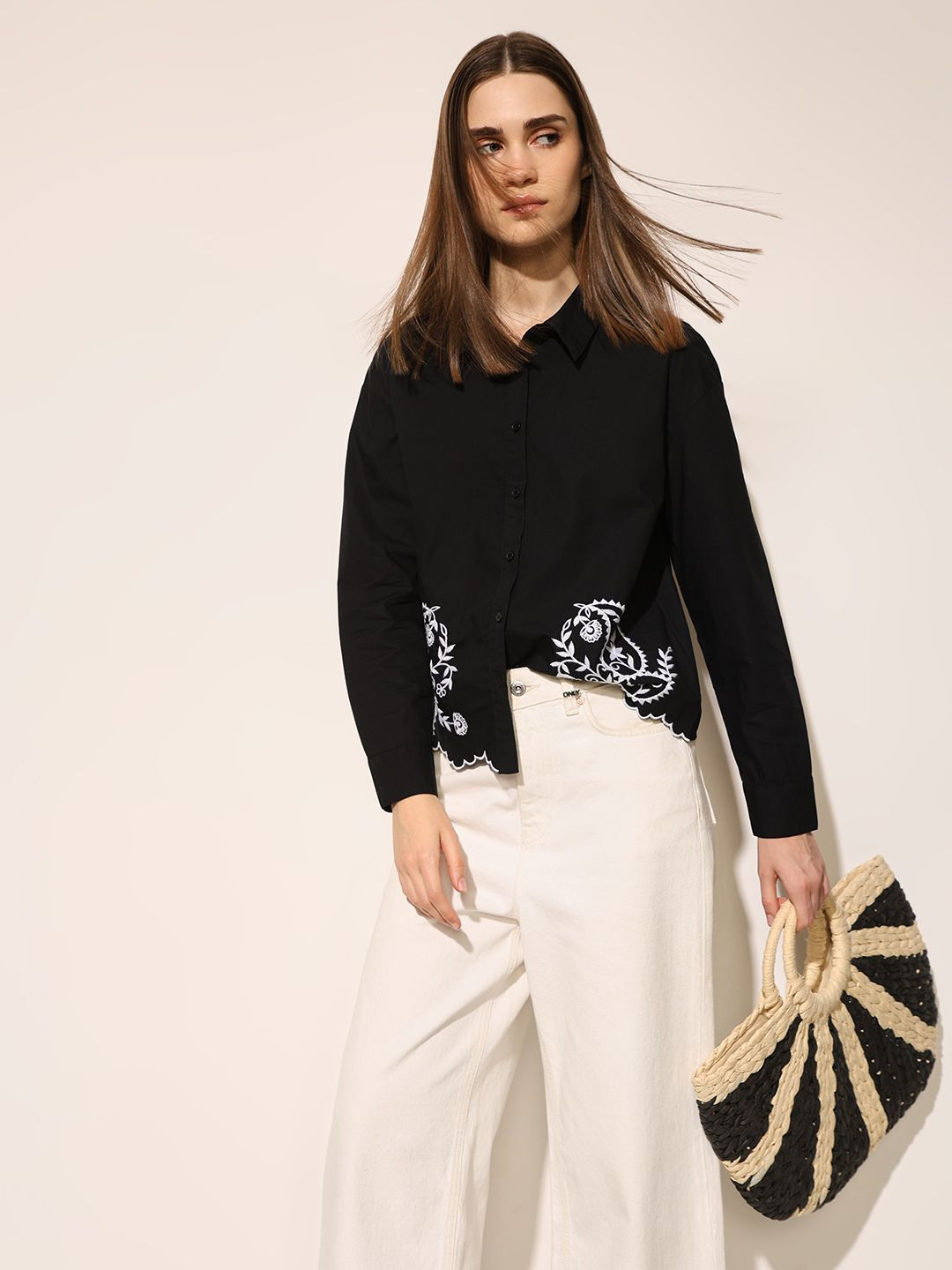 ONLY Embroidered Spread Collar Casual Cotton Shirt