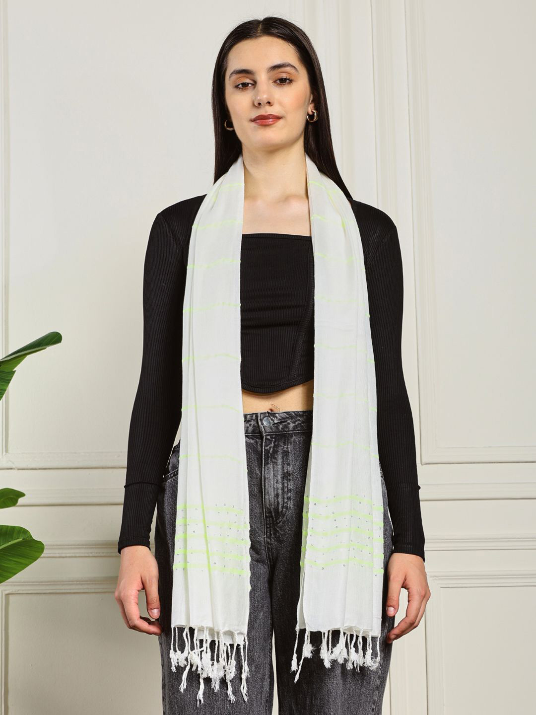 Ravaiyaa Women Striped Sequence Tasseled Scarf