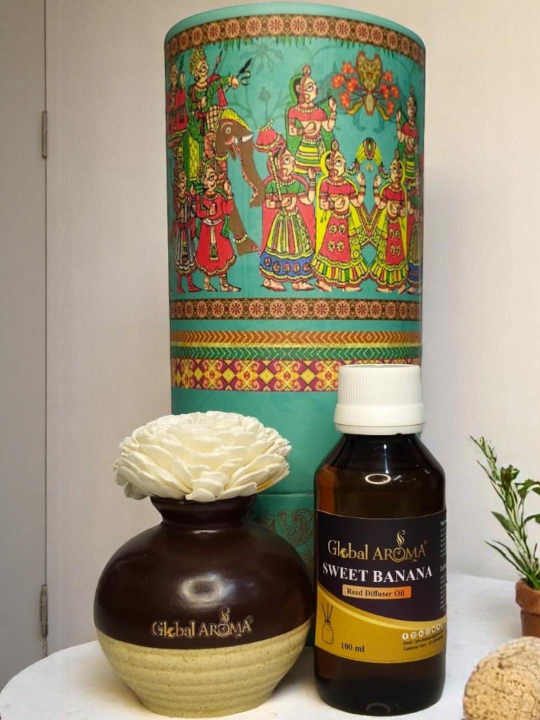 GLOBAL AROMA Sweet Banana Fragracne Ethenic Flower Pot Reed Diffuser Set