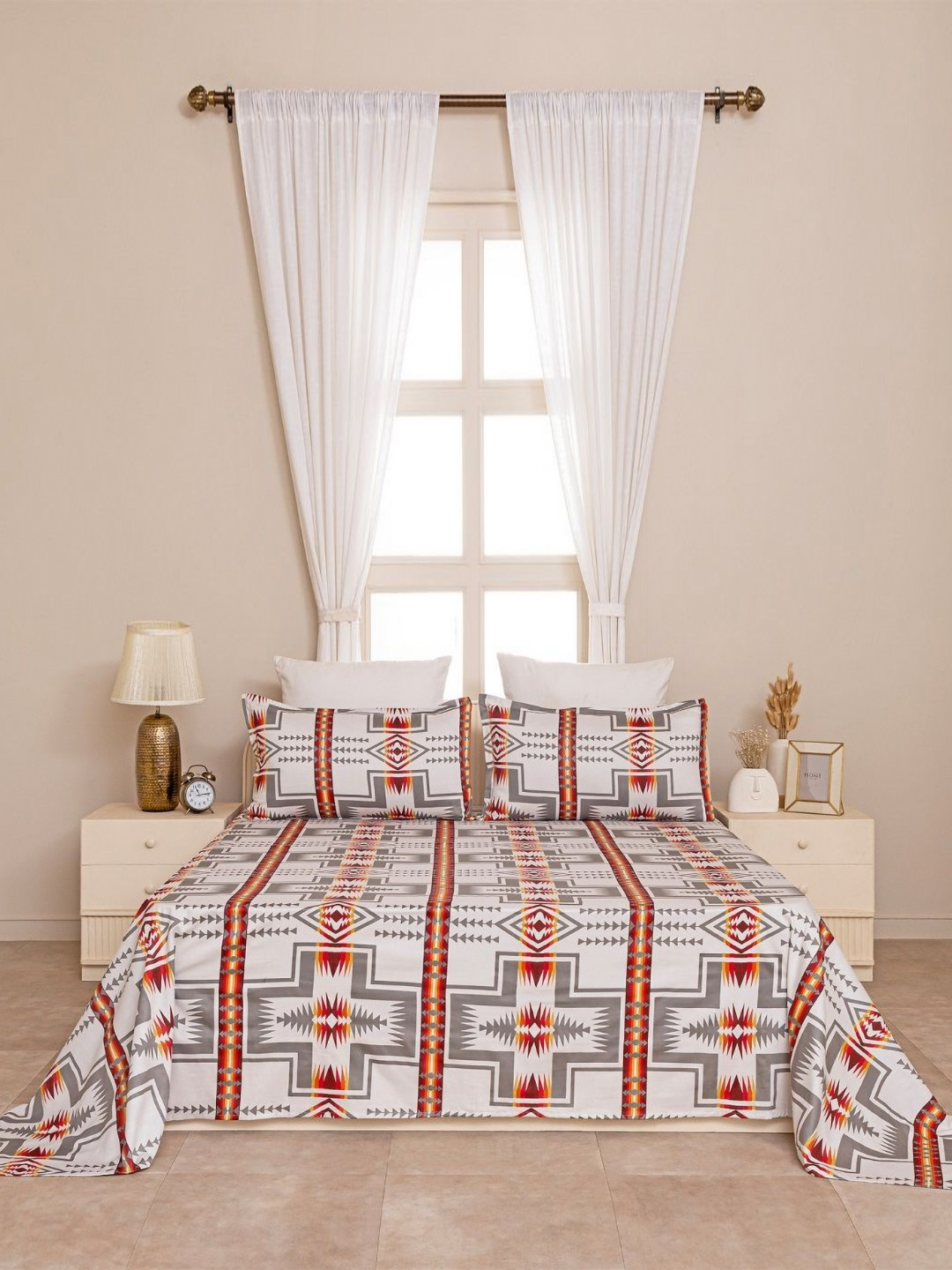 HOMEMONDE Nomadic Dreams White Geometric Cotton 210 TC Super King Fine Bedsheet with 2 Pillow Covers-108 x 108 inches