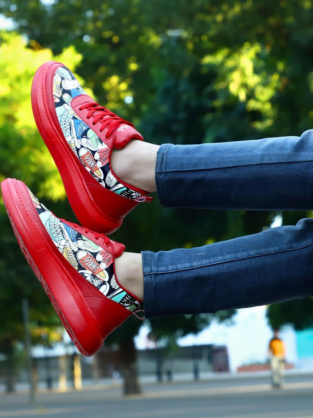 Corstyle Men Perforations Sneakers