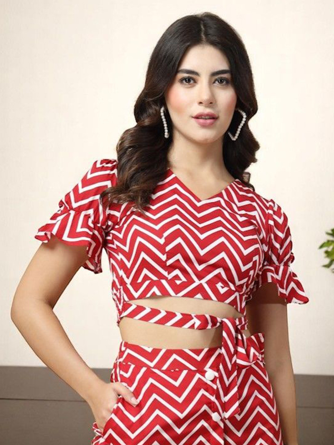 OOMPH! FACTOR Abstract Printed Flutter Sleeve Crepe Crop Top