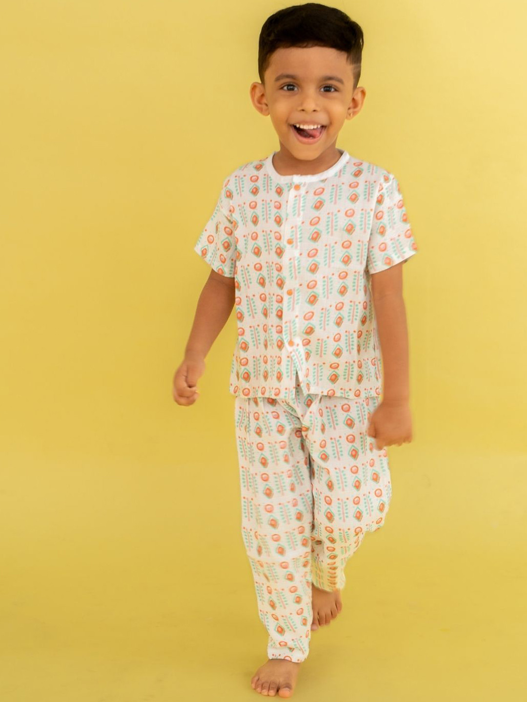 A Toddler Thing Kids Printed T-shirt & Pyjamas Night suit