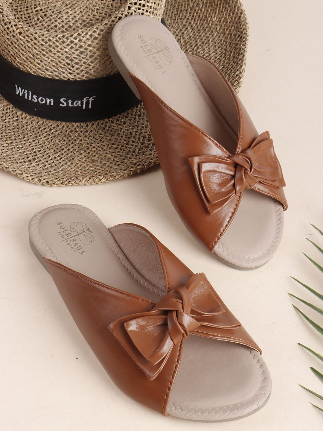 Sole Saga Women Solid Peep Toe Leather Open Toe Flats