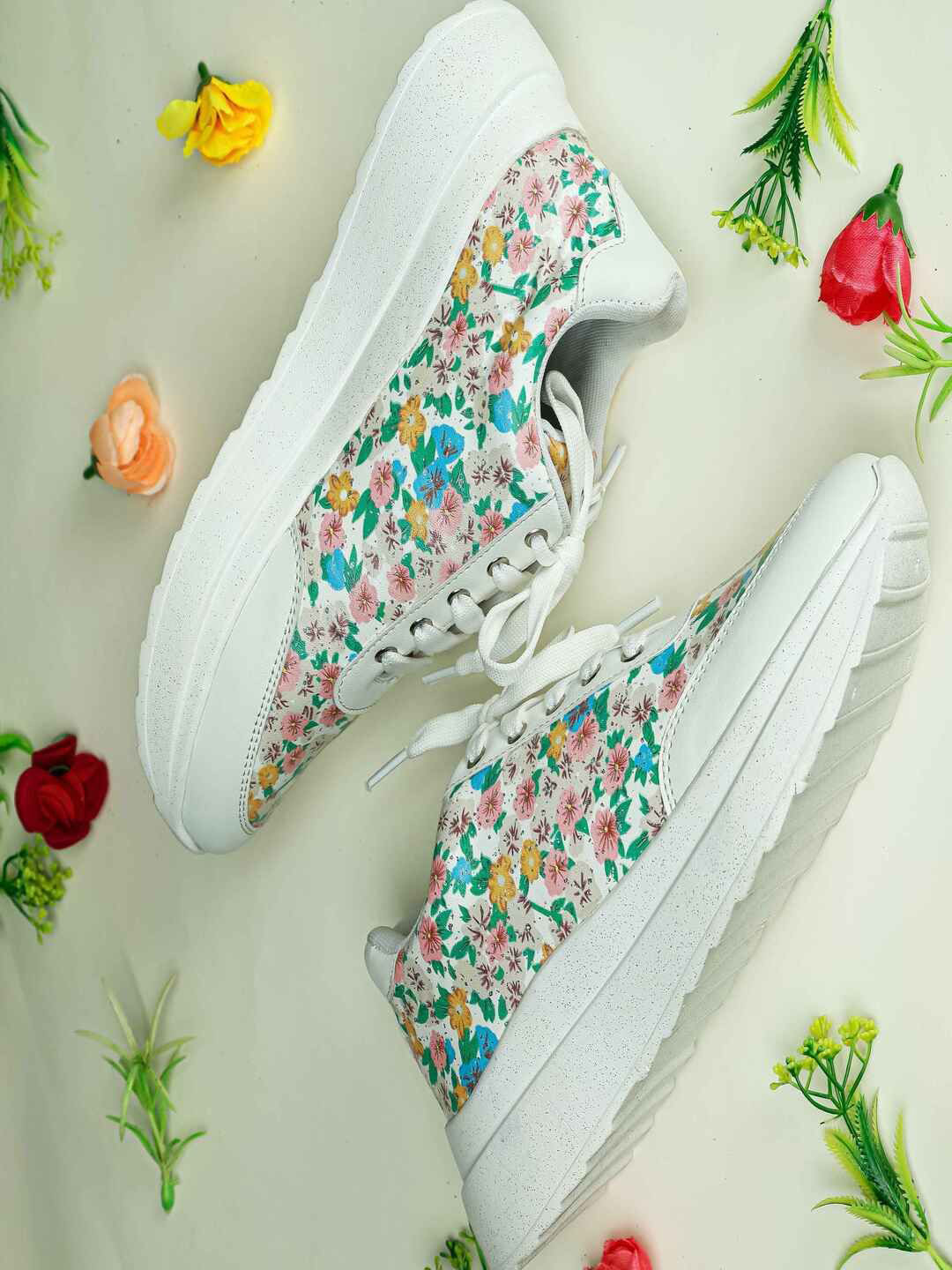 sole mates Women Printed Sneakers Casual Shoes