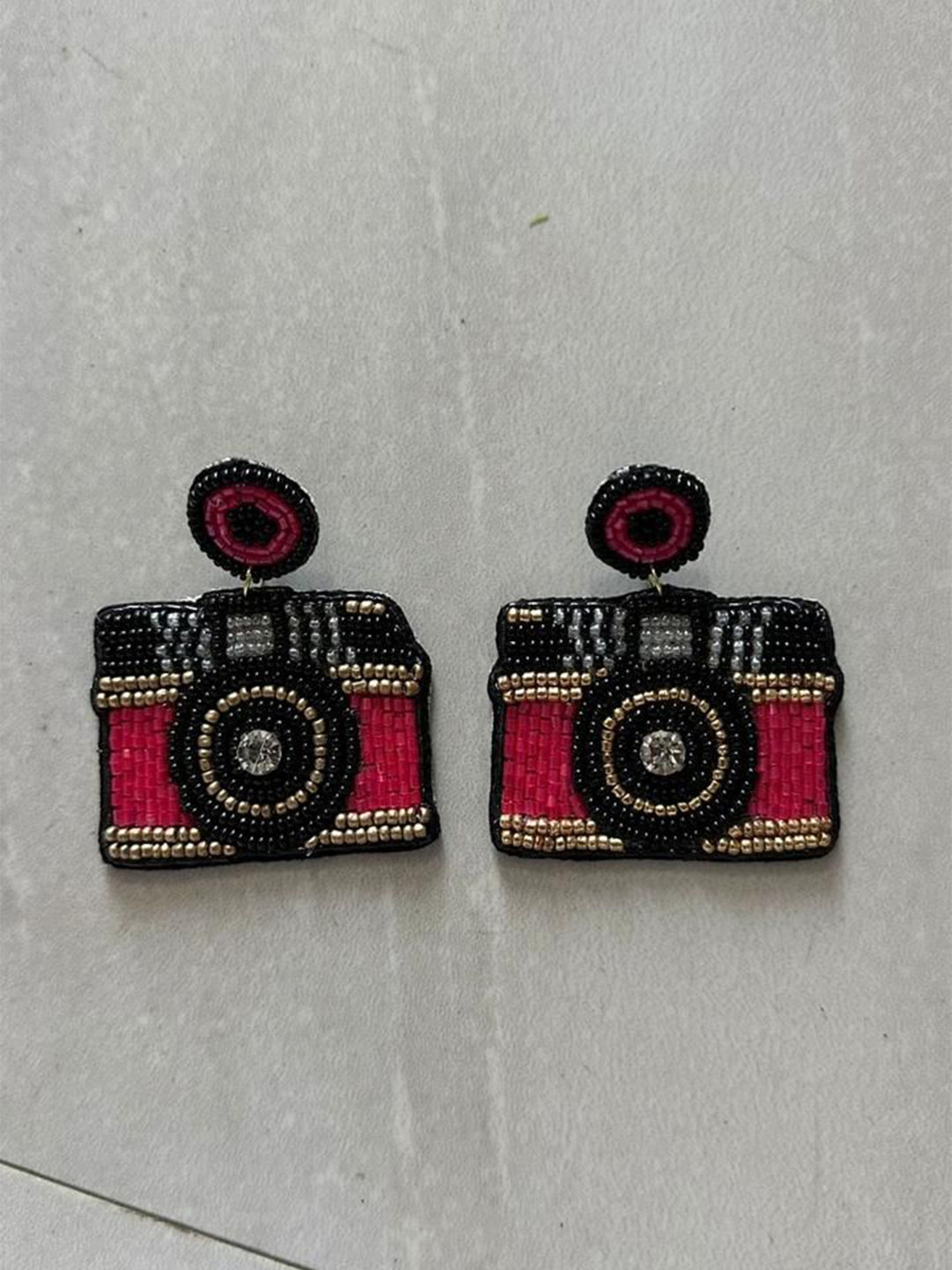 BITCH PLZZ ACCESSORIES Artificial Beaded Square Camera Drop Earrings
