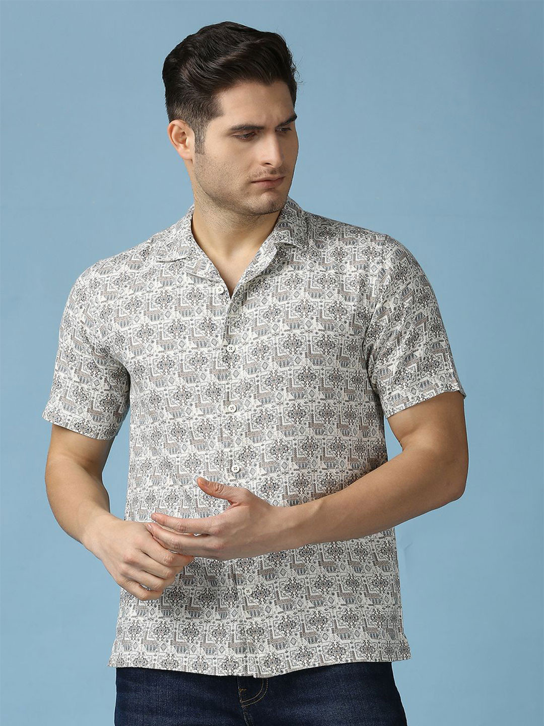 SNX Floral Printed Cuban Collar Tailored Fit F Casual Shirt