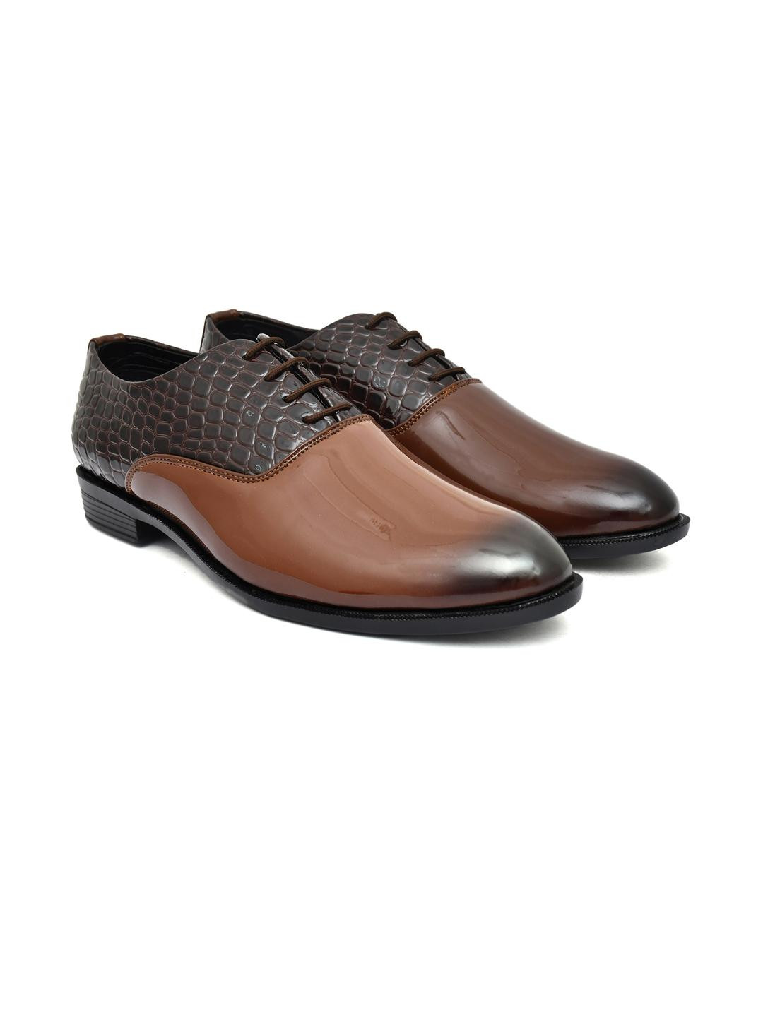 G L Trend Men Tan Brogues