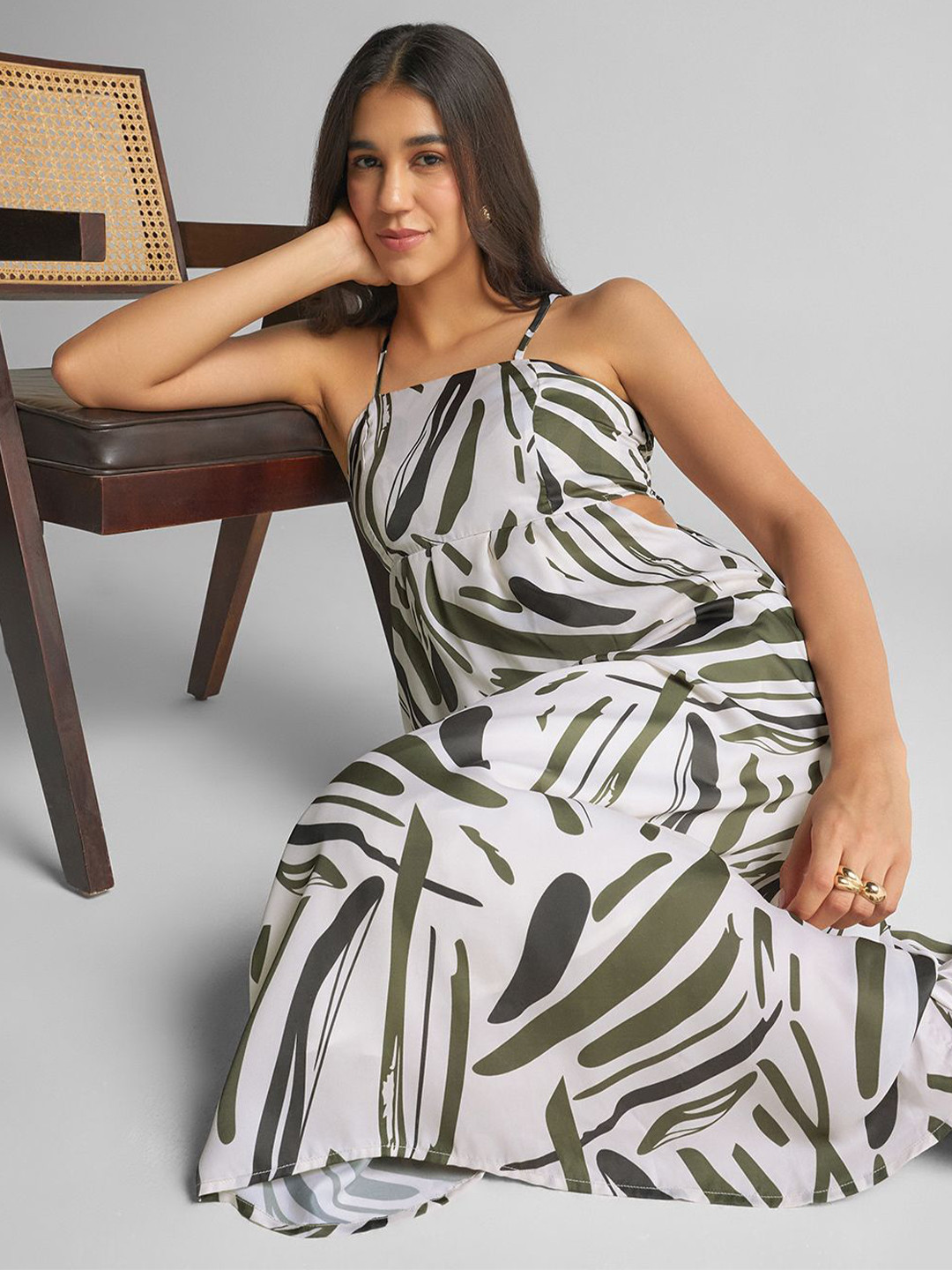 GABLOR Women Tropical Print Cut Out Satin Maxi Dress