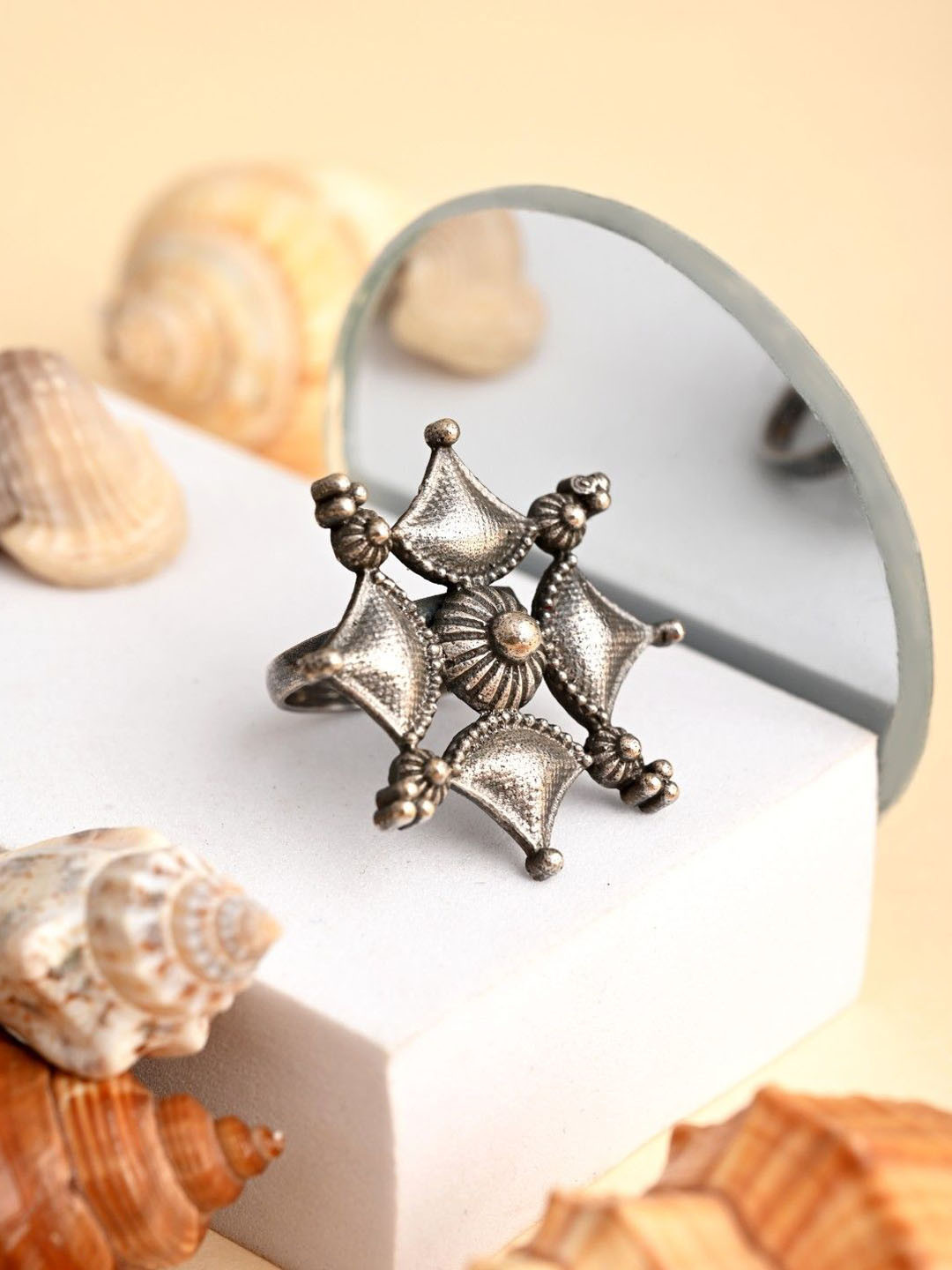 Anvik Silver-Plated Oxidised FingerRing