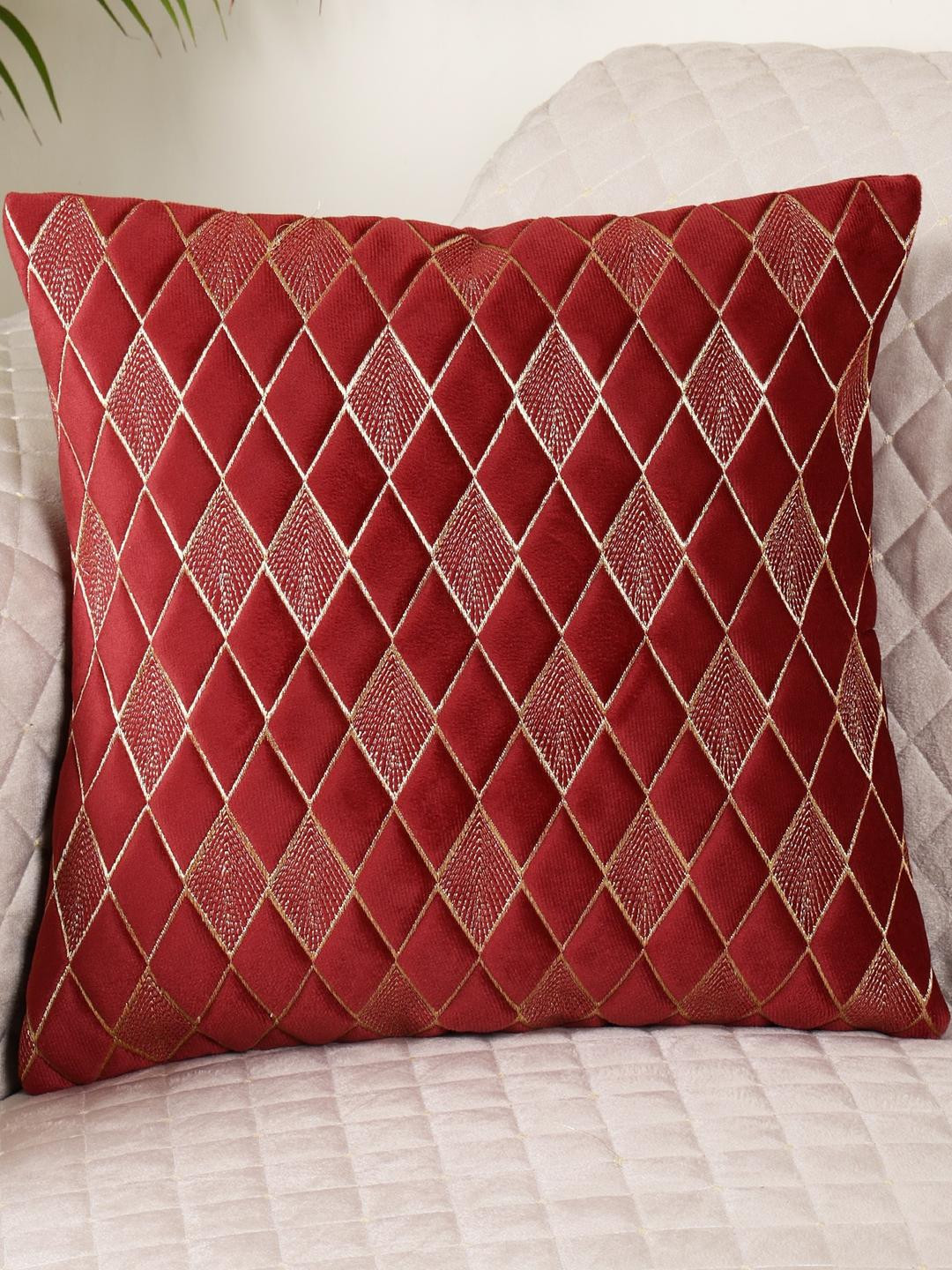 TANLOOMS Diamond Embroidered Maroon Velvet Washable 5 Pcs Square Cushion Covers -16x16In