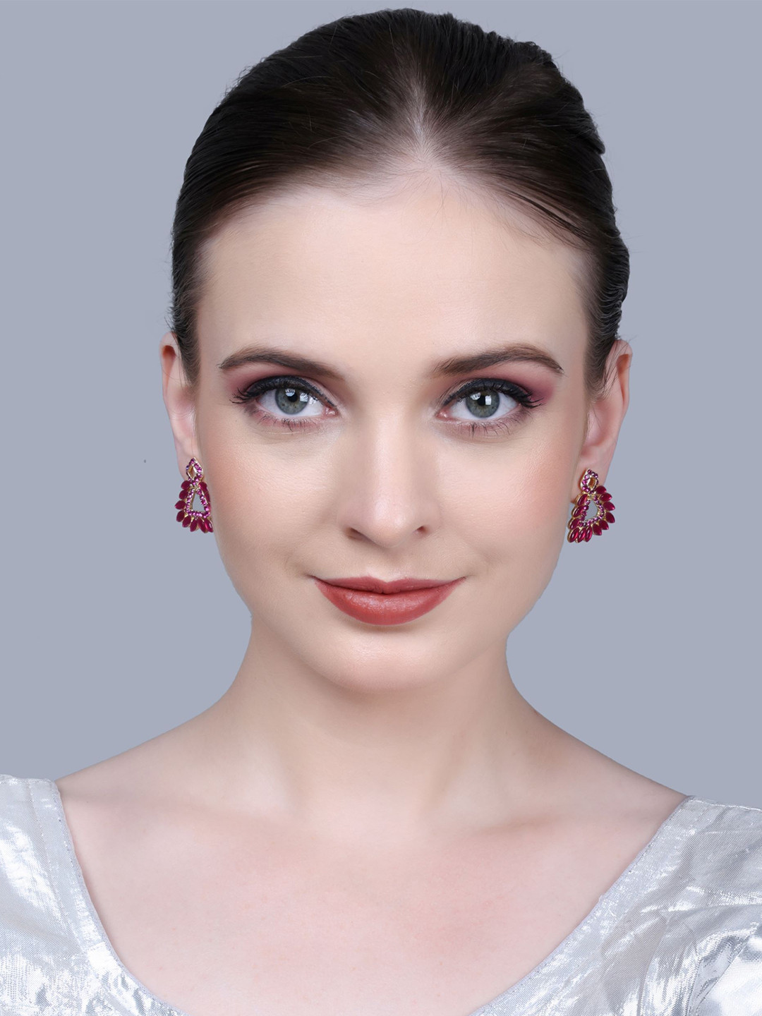 PUJVI Contemporary Studs Earrings