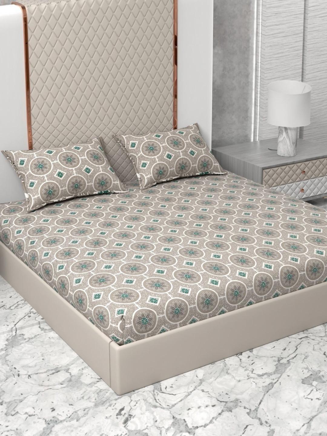 Star Weaves Brown & White Ethnic Motifs Cotton 350 TC Queen Bedsheet Set 1.52 m x 1.98 m