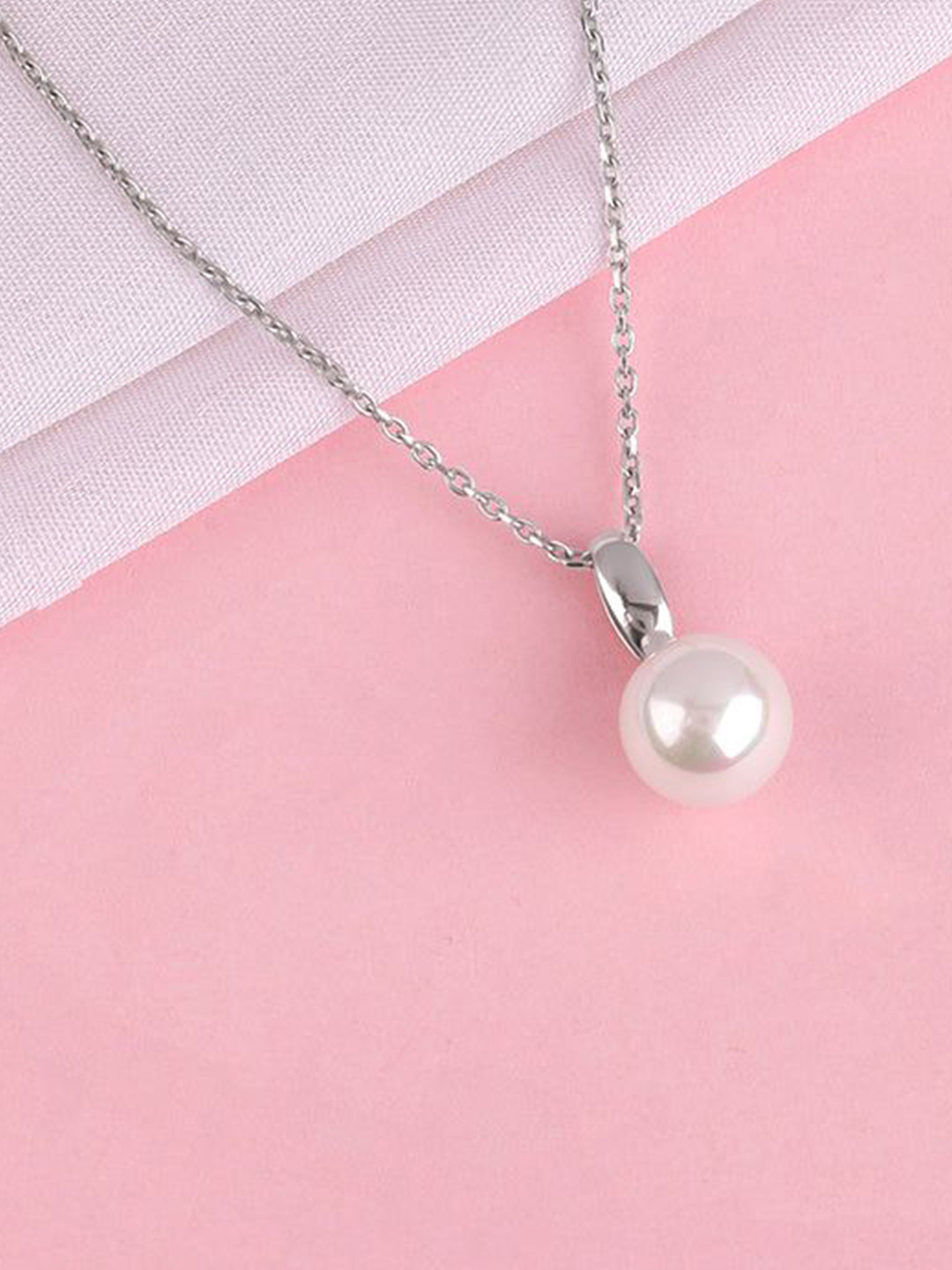 GIVA 925 Sterling Silver-Plated Pearls Beaded Circular Shaped Pearldise Pendant with Chain