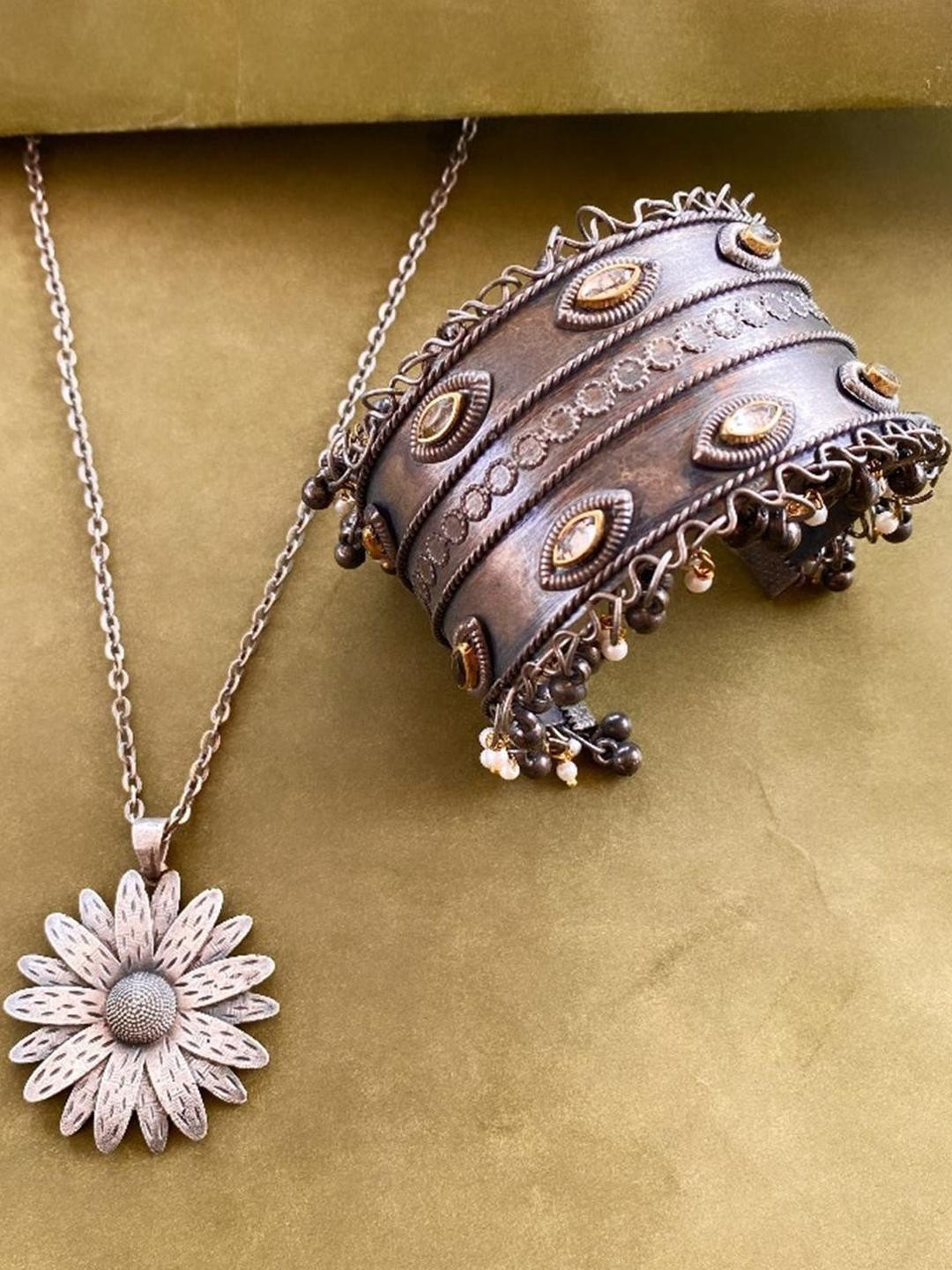 Sangria Set of 2 German Silver Plated & Floral Shaped Kundan Stone Studded Necklace & Bangle