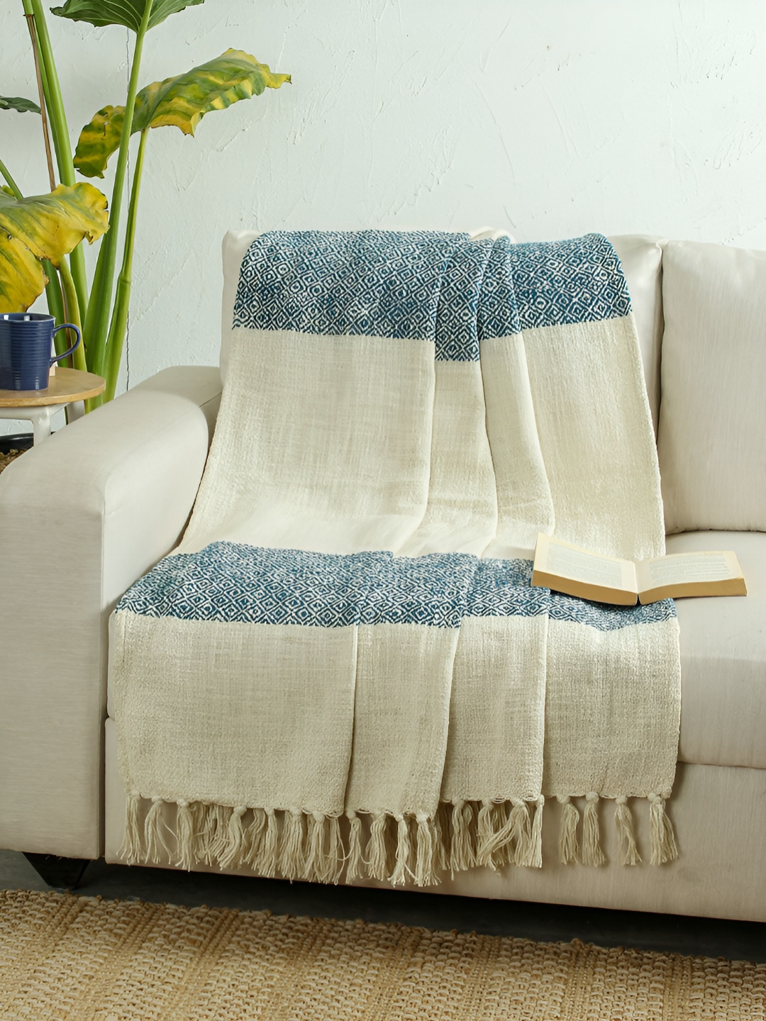 House This Blue & White Self-Design Tamraparni Sofa Throw