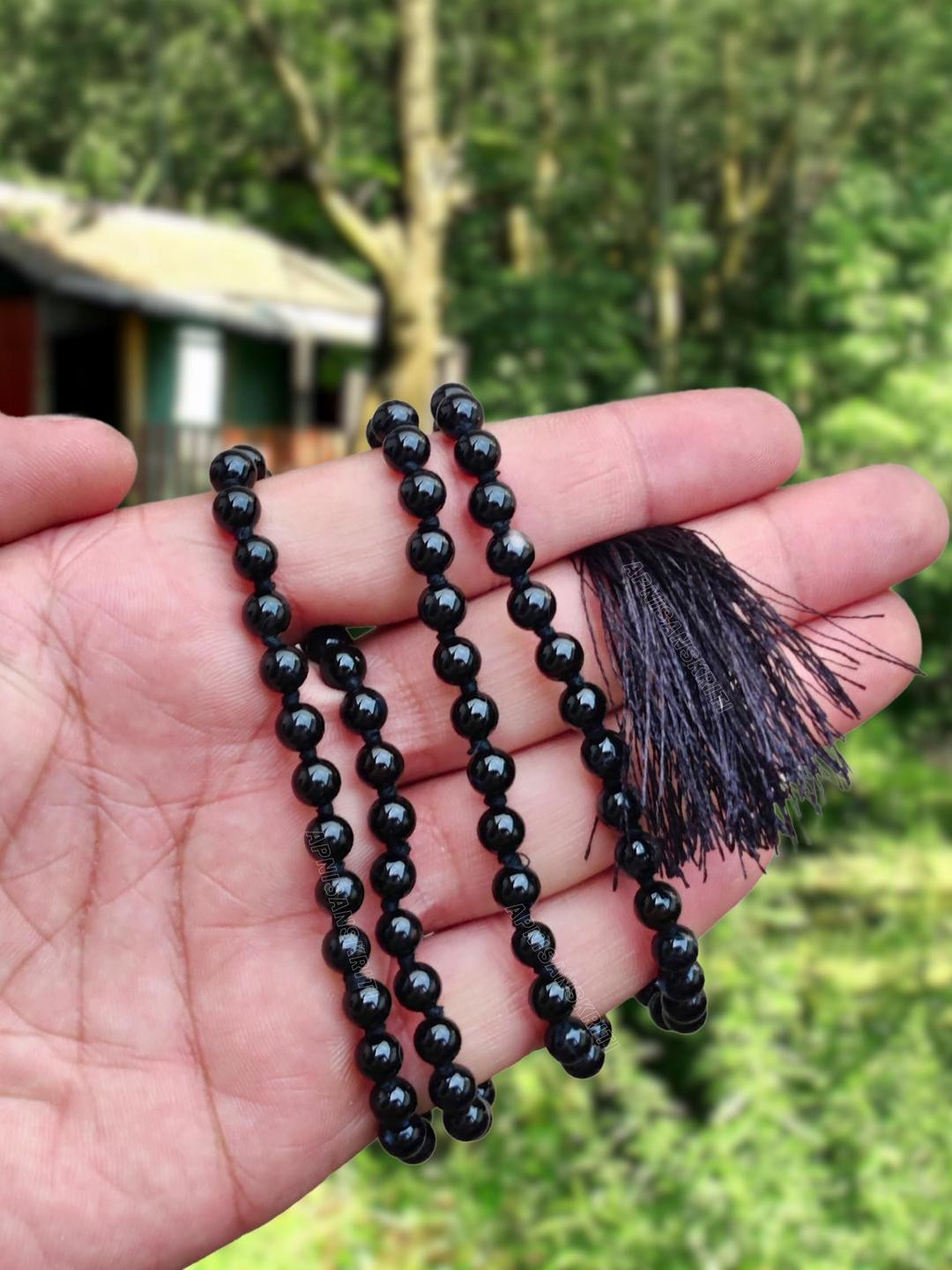 Apnisanskriti Unisex Black Onyx Shine Stone Mala