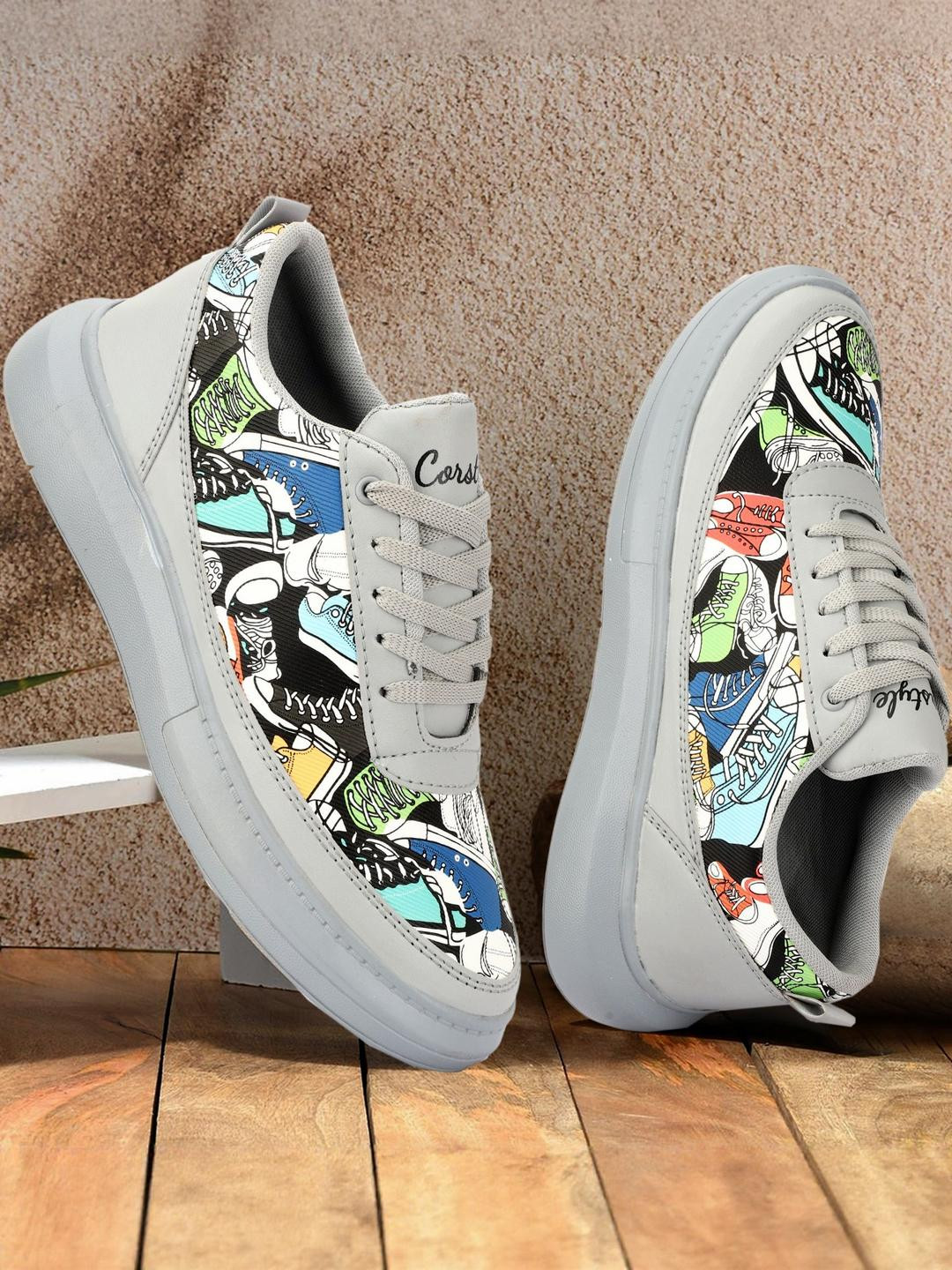 Corstyle Men Woven Design Sneakers