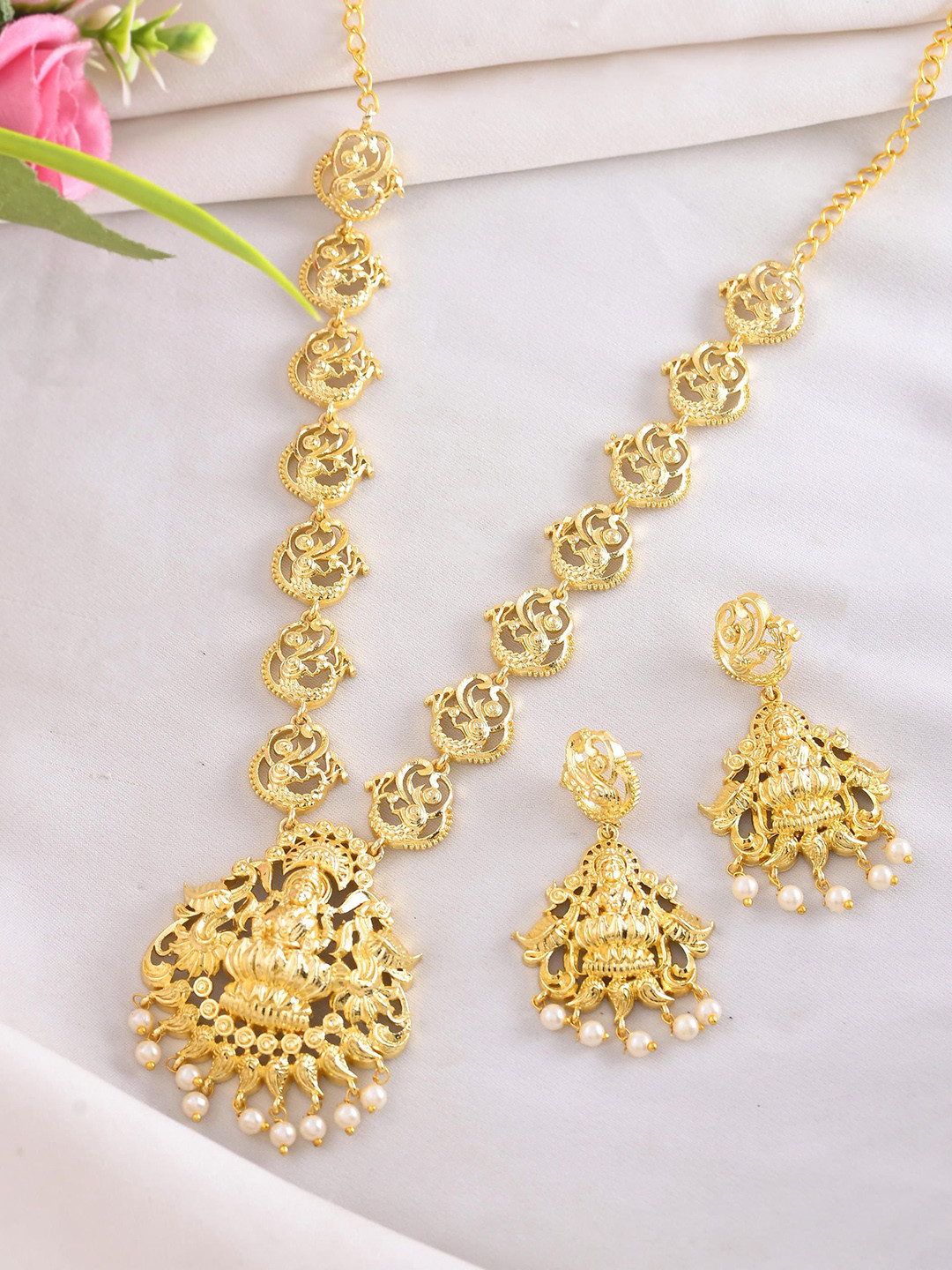 VOJ Gold-Plated Beaded Anti Tarnish Temple Jewellery Set