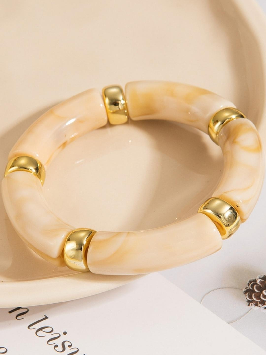 A little Extra Plastic Bracelet