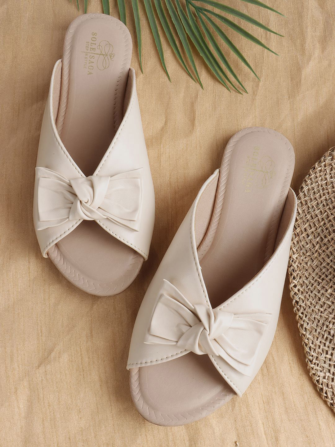 Sole Saga Women Solid Peep Toe Leather Open Toe Flats