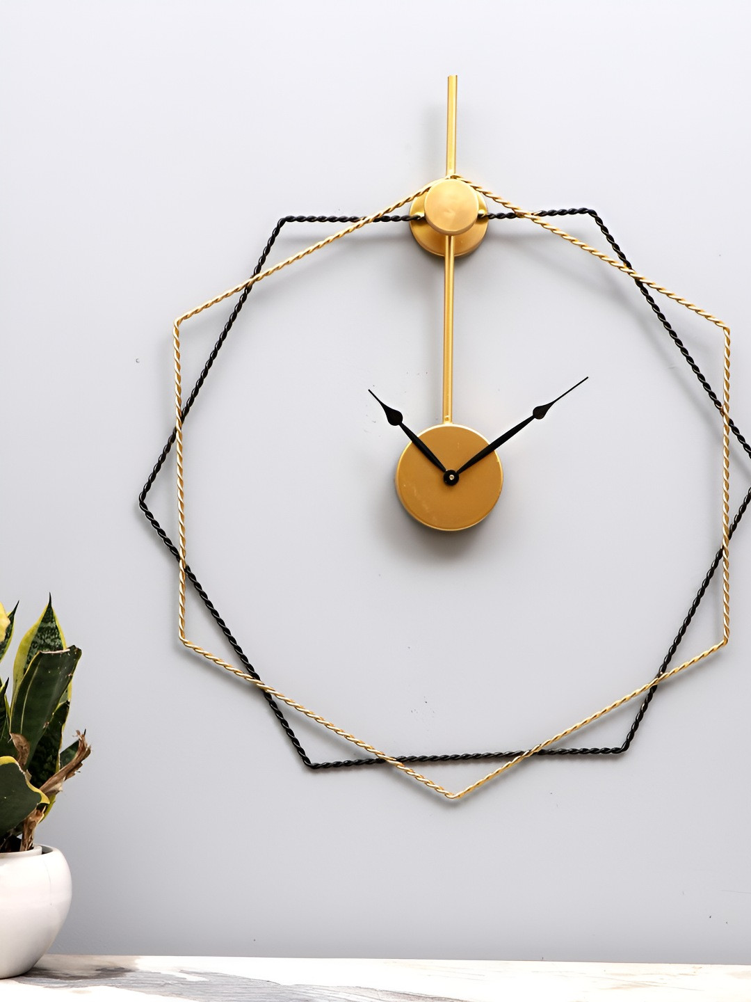 Amaya Decors Black & Gold-Toned Geometric Contemporary Wall Clock