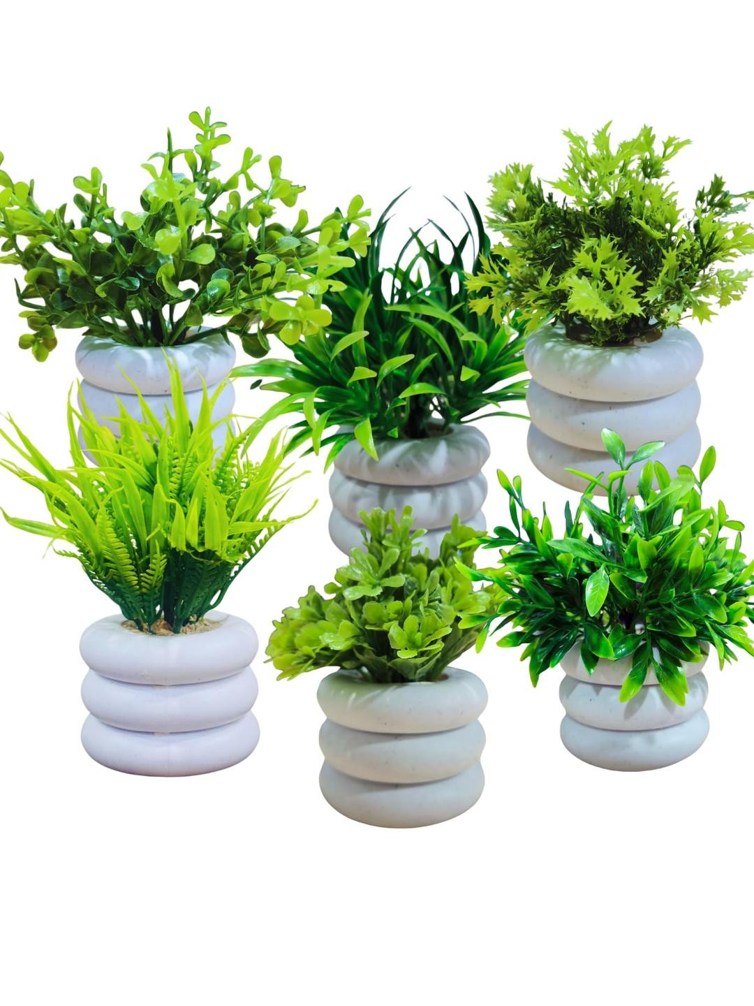 Go Hooked Artificial Mini Plants Pot