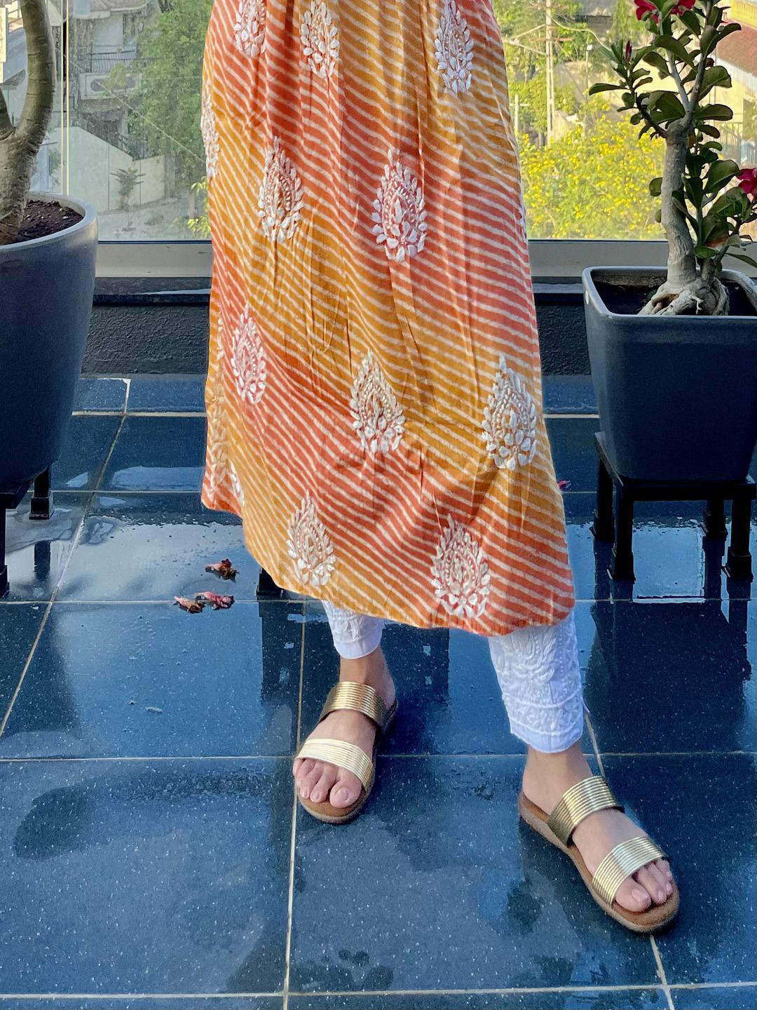 Everything In Chikankari Women Ethnic Motifs Embroidered Stretchable Chikankari Pants