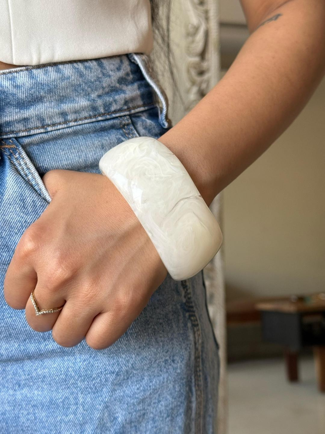 A little Extra White Plastic Bangle