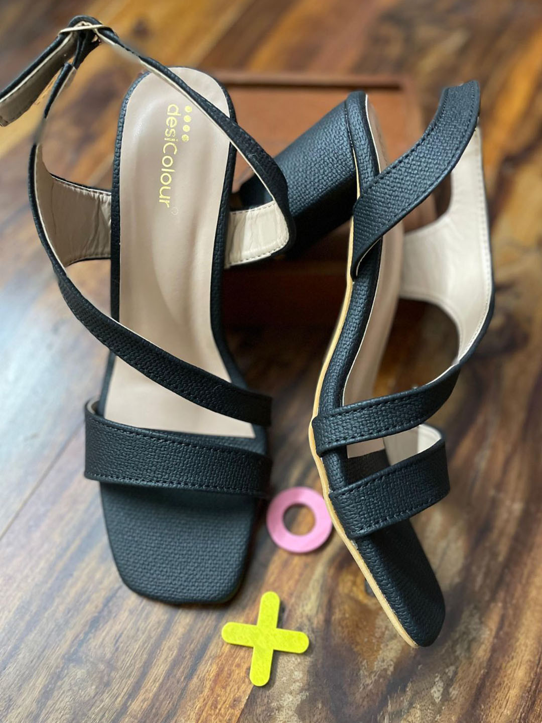 DESI COLOUR Women Solid Synthetic Regular Casual Block Sandals