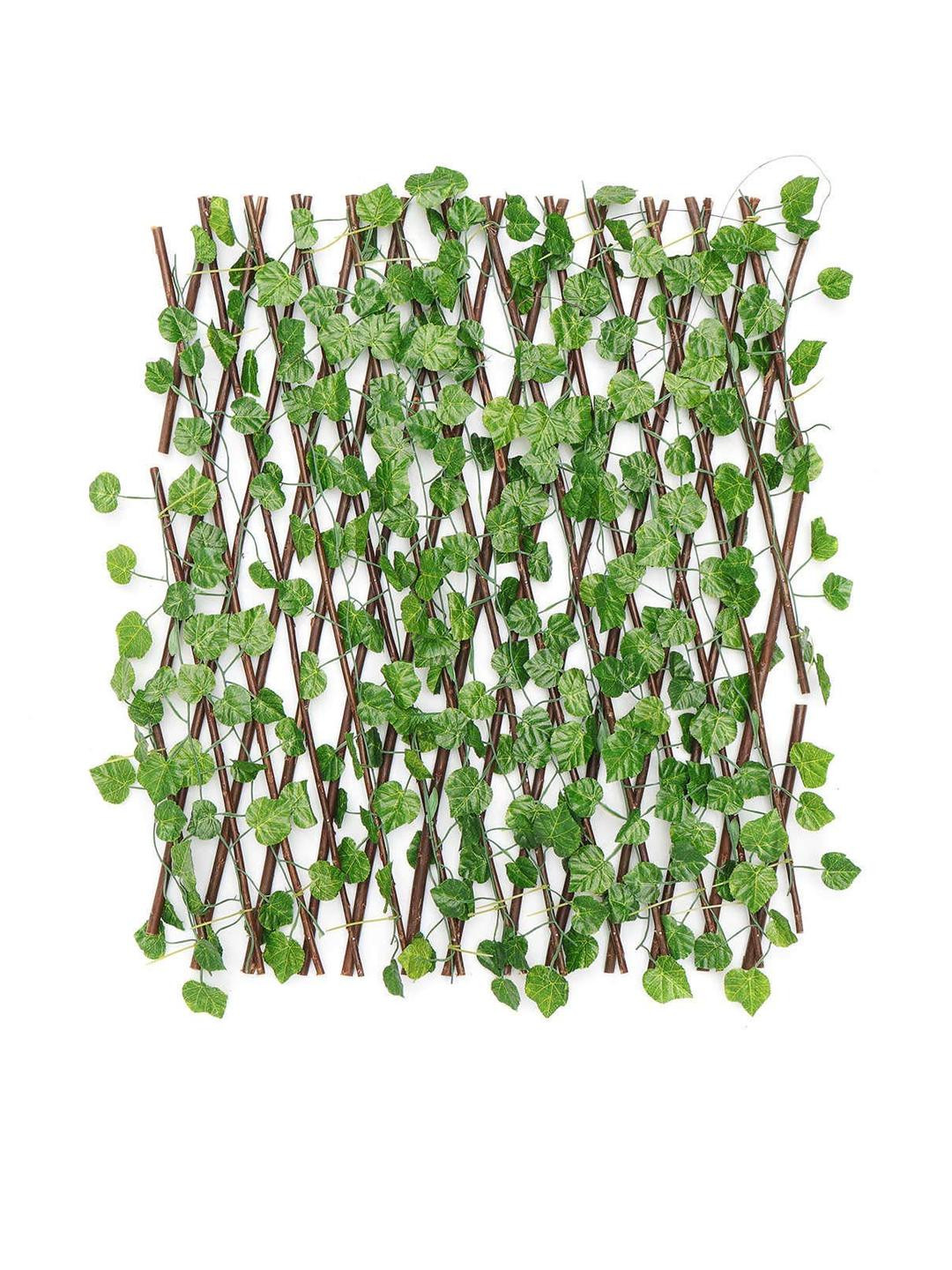 Go Hooked Expandable Artificial Grass Fence