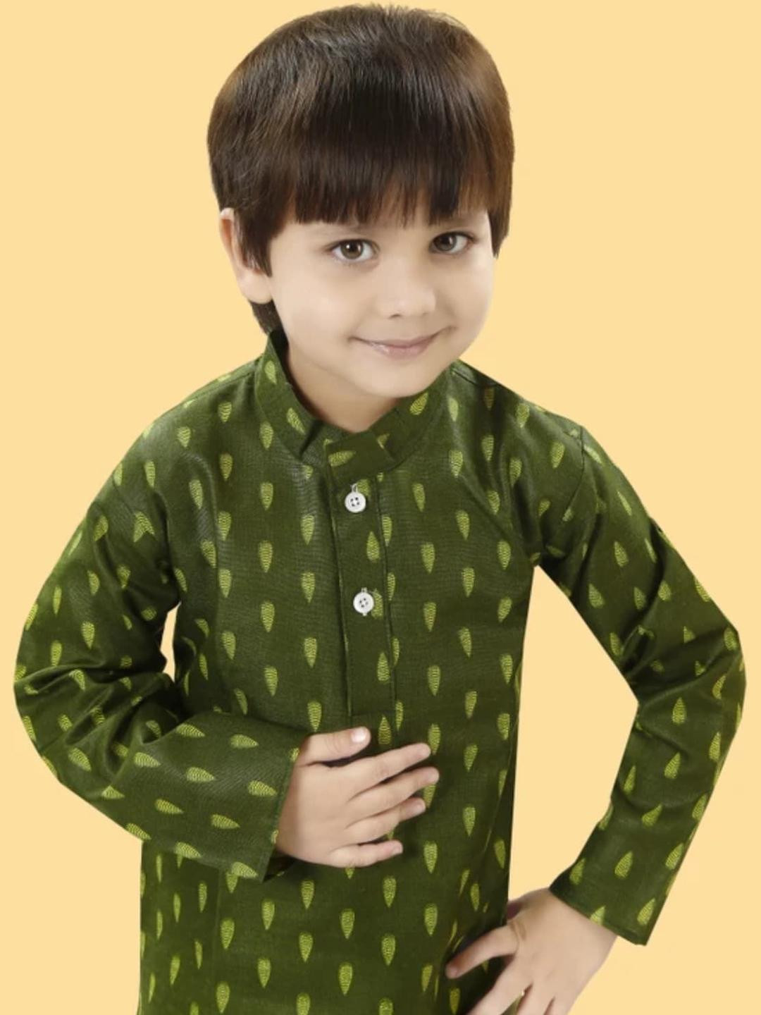 VISHESTA Kids-Boys Green Cotton Blend Kurta Sets