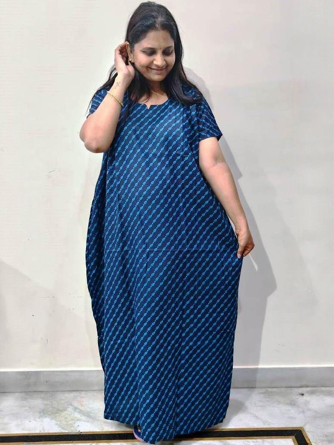 AAKARSHANA CREATION Women Printed Cotton Nightdress