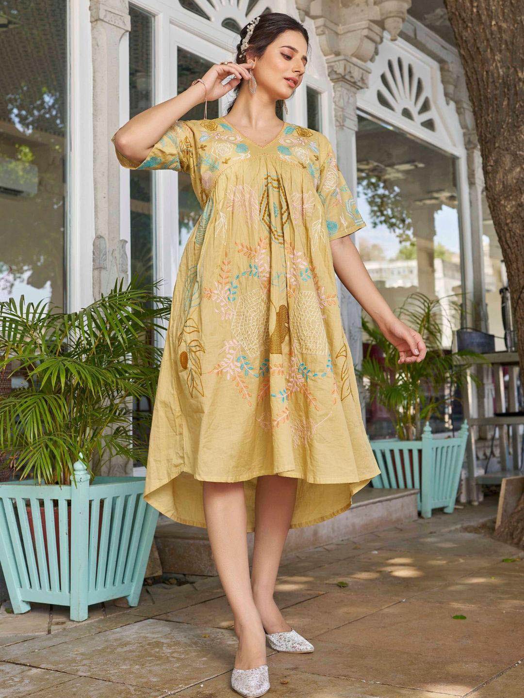 PEACH PIPER Women Floral Embroidered A-Line Dress