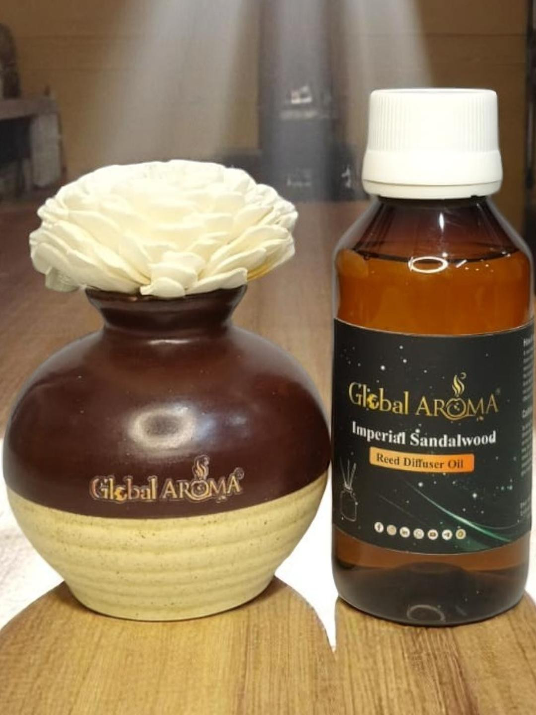 GLOBAL AROMA Imperial Sandalwood Fragracne Ethenic Flower Pot Reed Diffuser Set