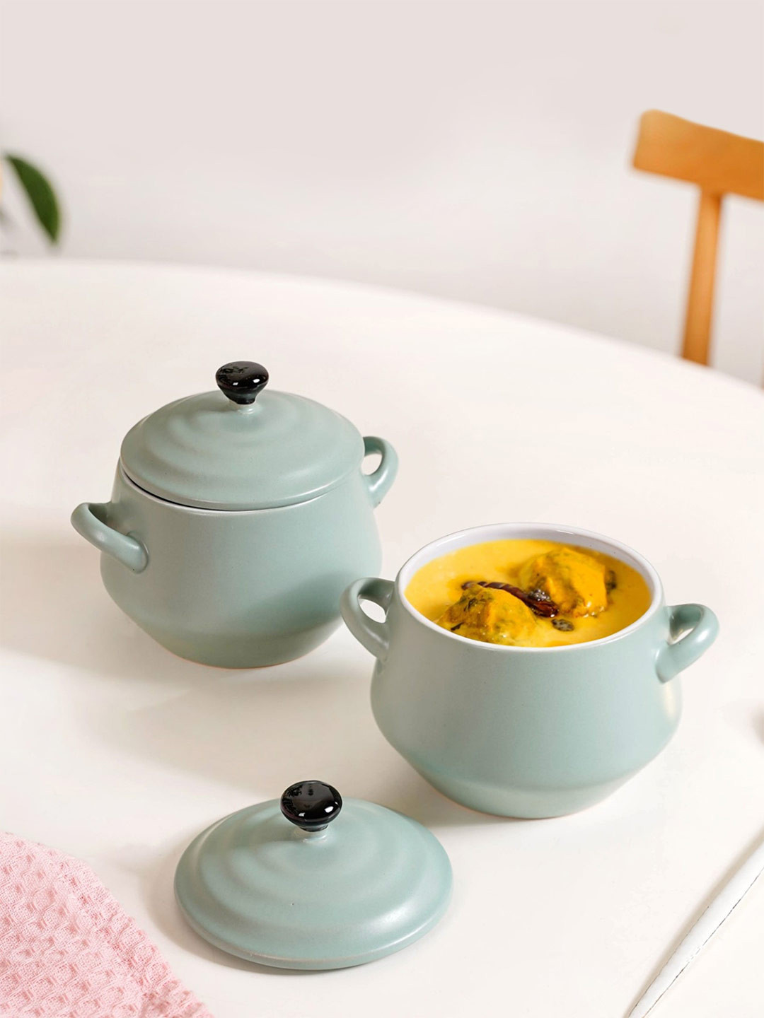 Nestasia 2 Pcs Amara Ceramic Noodle Bowl with Lid Sage Green 450ml