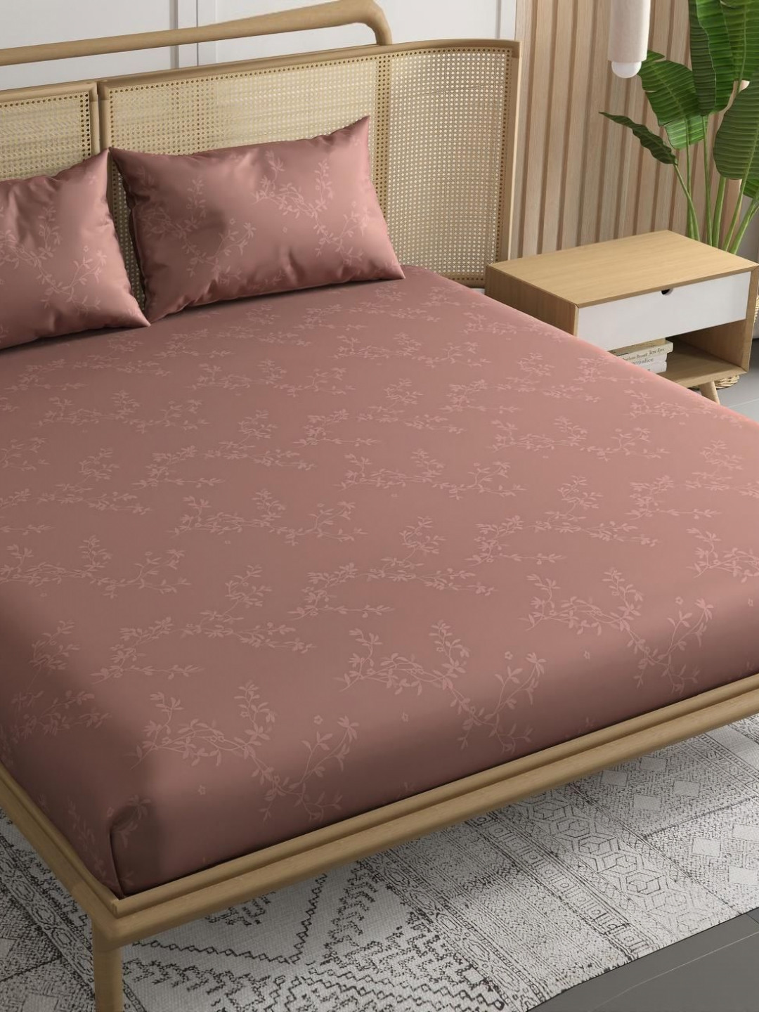 Trance Home Linen Egyptian Rose Floral Egyptian Cotton 300 TC Fitted King Fine Bedsheet with 2 Pillow Covers-78 x 78 inches