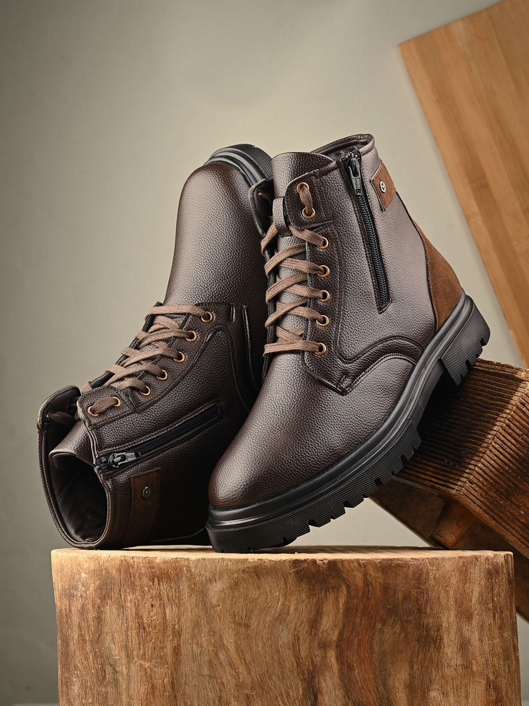 The Roadster Lifestyle Co Men Casual Block-Heeled Hiking Boots