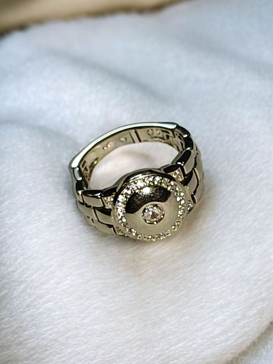 SilverAura Unisex 925 Sterling Silver Stone Studded Chain Link Finger Ring