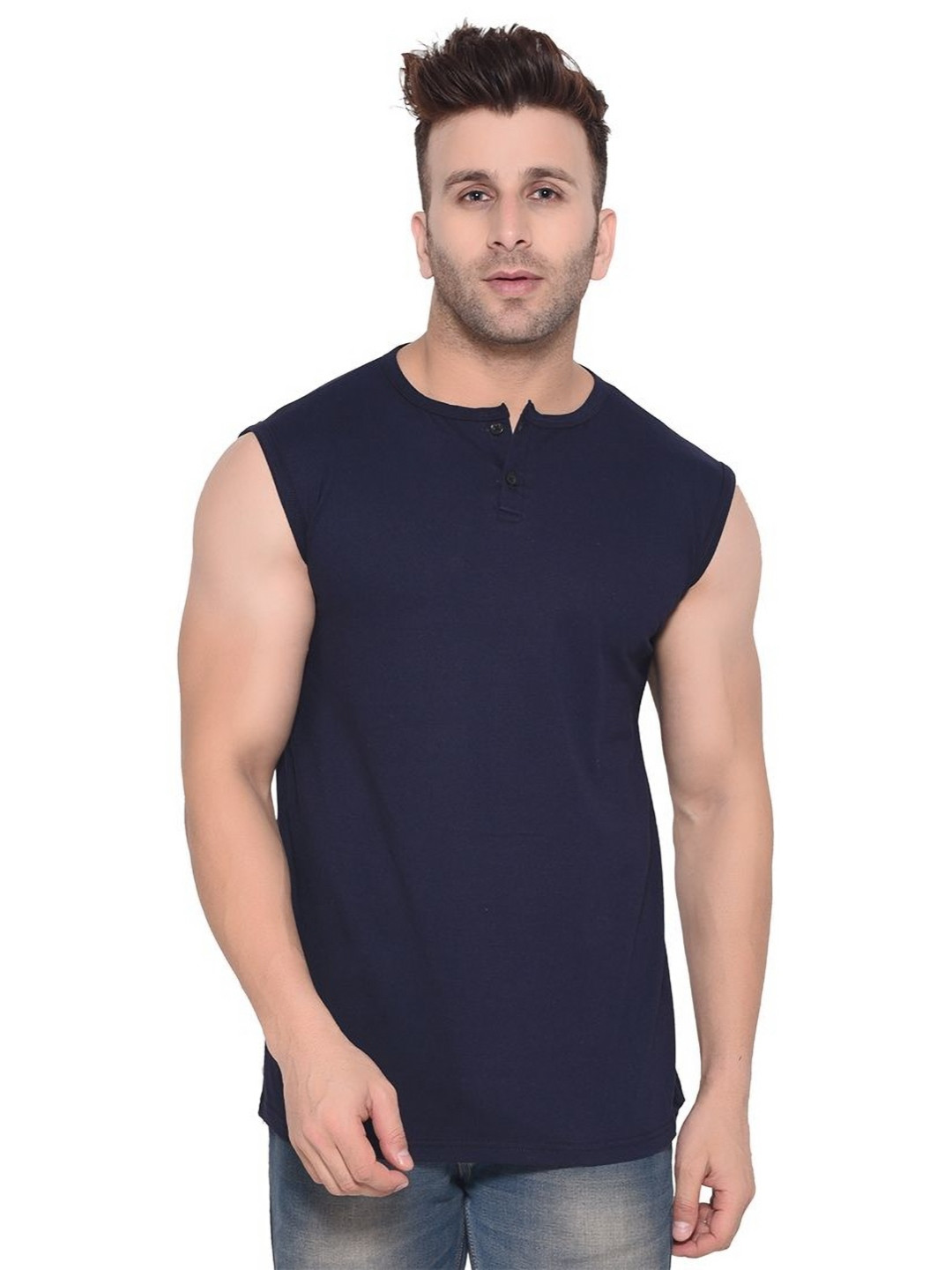 BEYOU FASHION Men Henley Neck Muscle Fit T-shirt