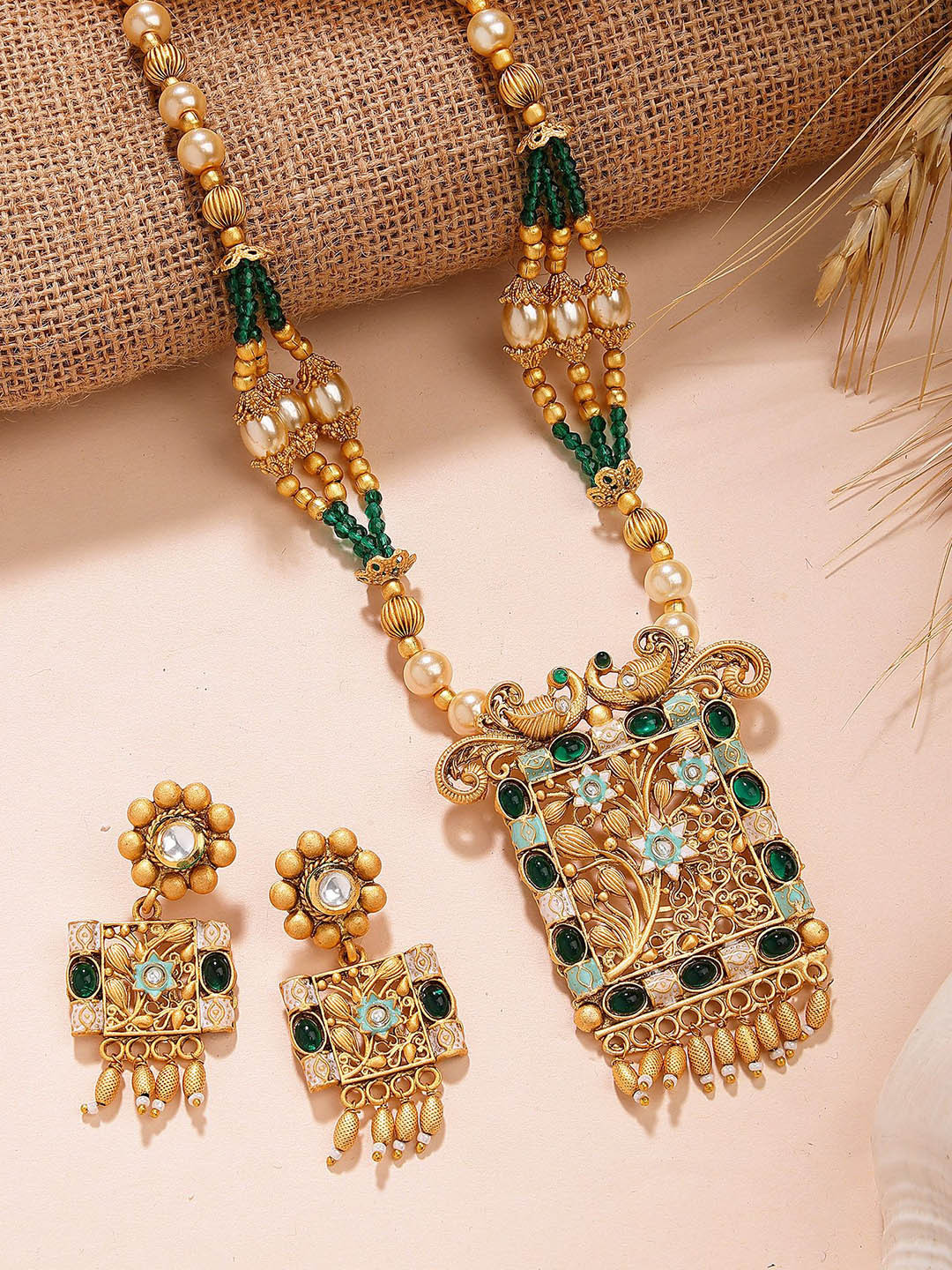 KARATCART Gold-Plated Menakari Rani Haar Necklace Set With Green Beads For Women