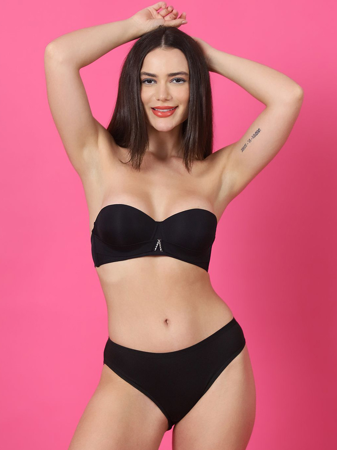 Quttos Lightly Padded Lingerie Set QT-SET-7027-BLK-32B