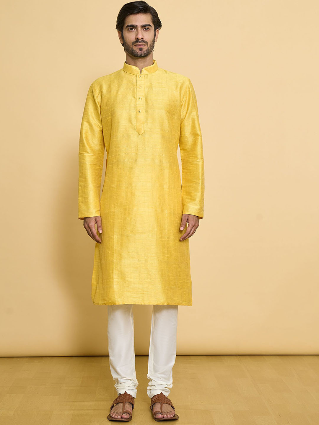 Arihant Rai Sinha Kurta Poly Blend Solid Plain Full Sleeve And Churidar Set