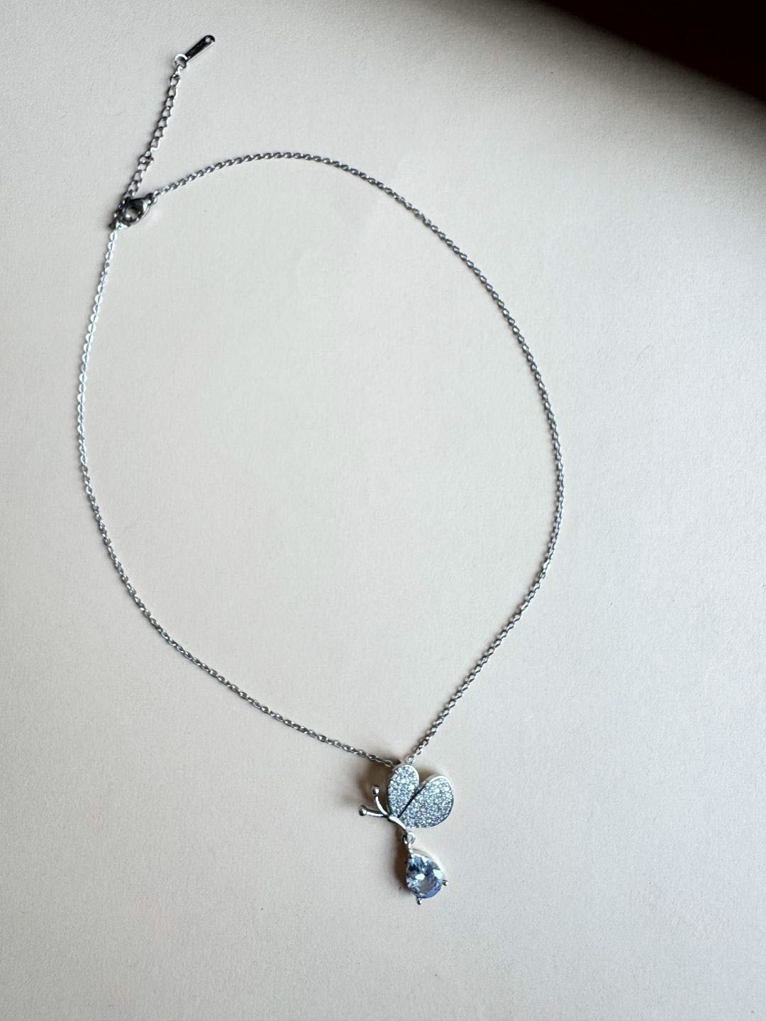 The Jewellery Tale Stainless Steel Silver-Plated American Diamond Chain