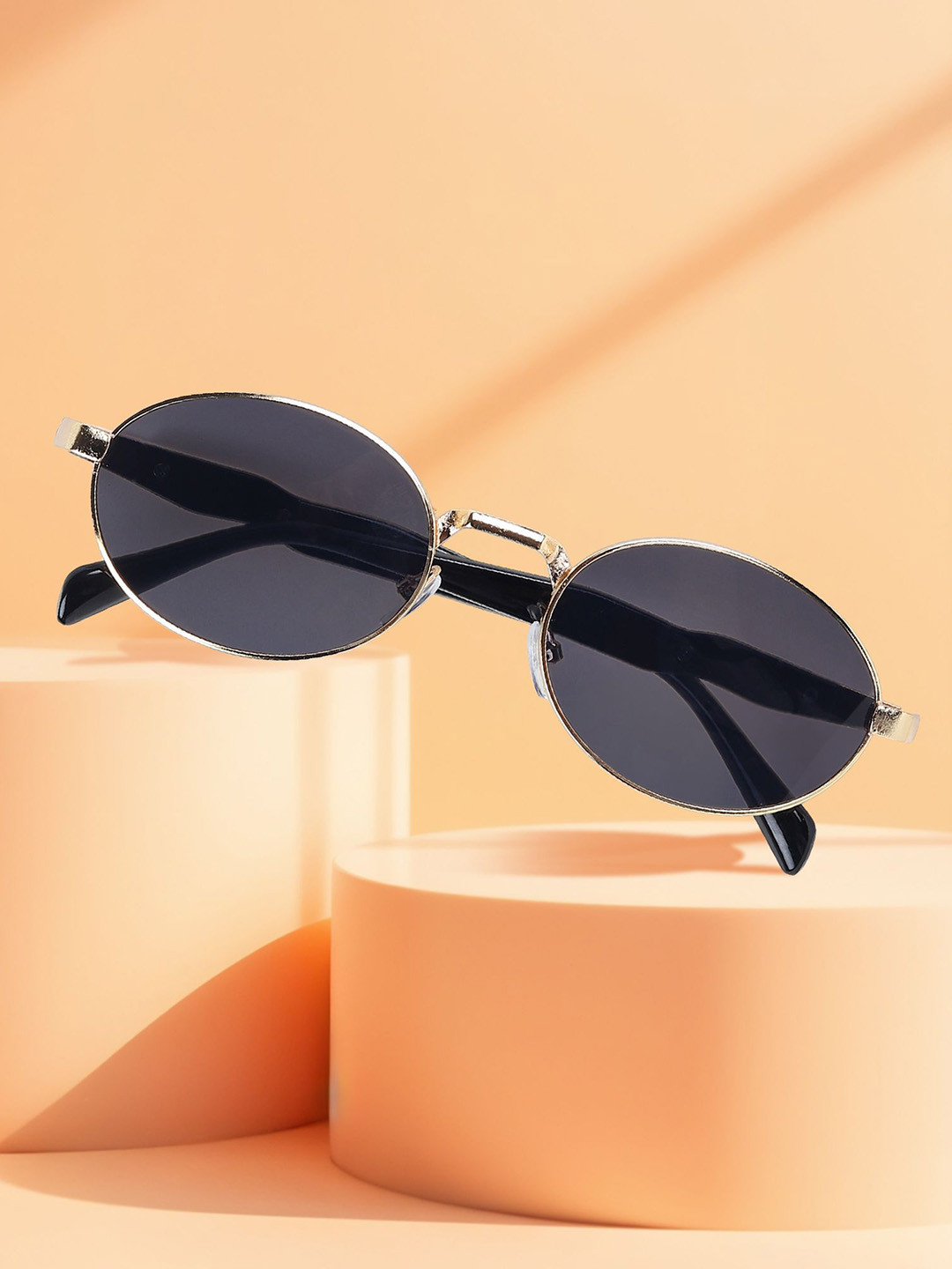 GARTH Unisex Other Sunglasses with UV Protected Lens GRT_OVAL_BLK-GRIP