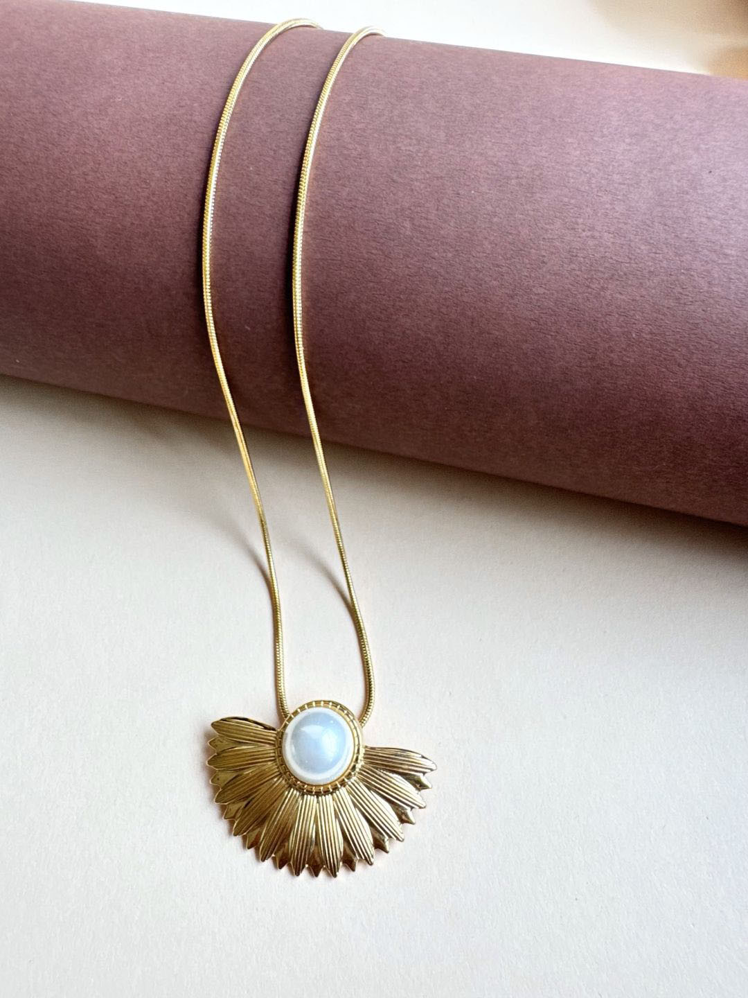 The Jewellery Tale Stainless Steel Gold-Plated Pearls Necklace