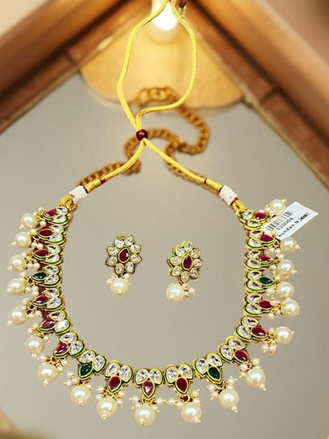 WTF - WEAR THE FASHION Kundan Studded & Beaded Jewellery Set