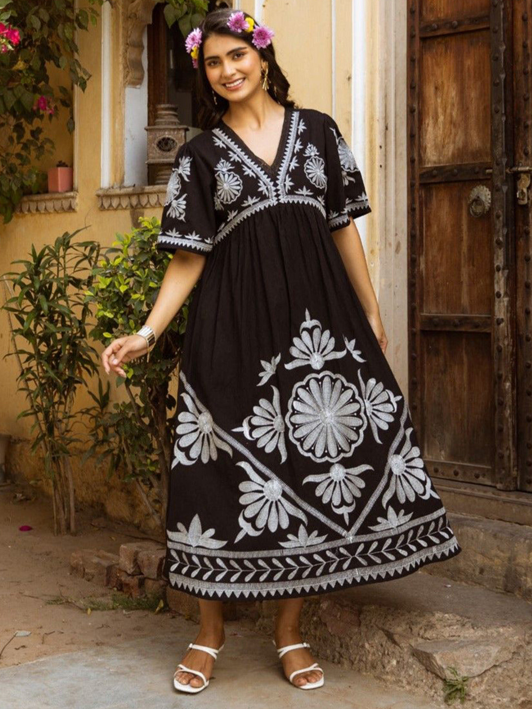 AUTUMN LANE Women Floral Printed V-Neck Cotton Maxi Dress