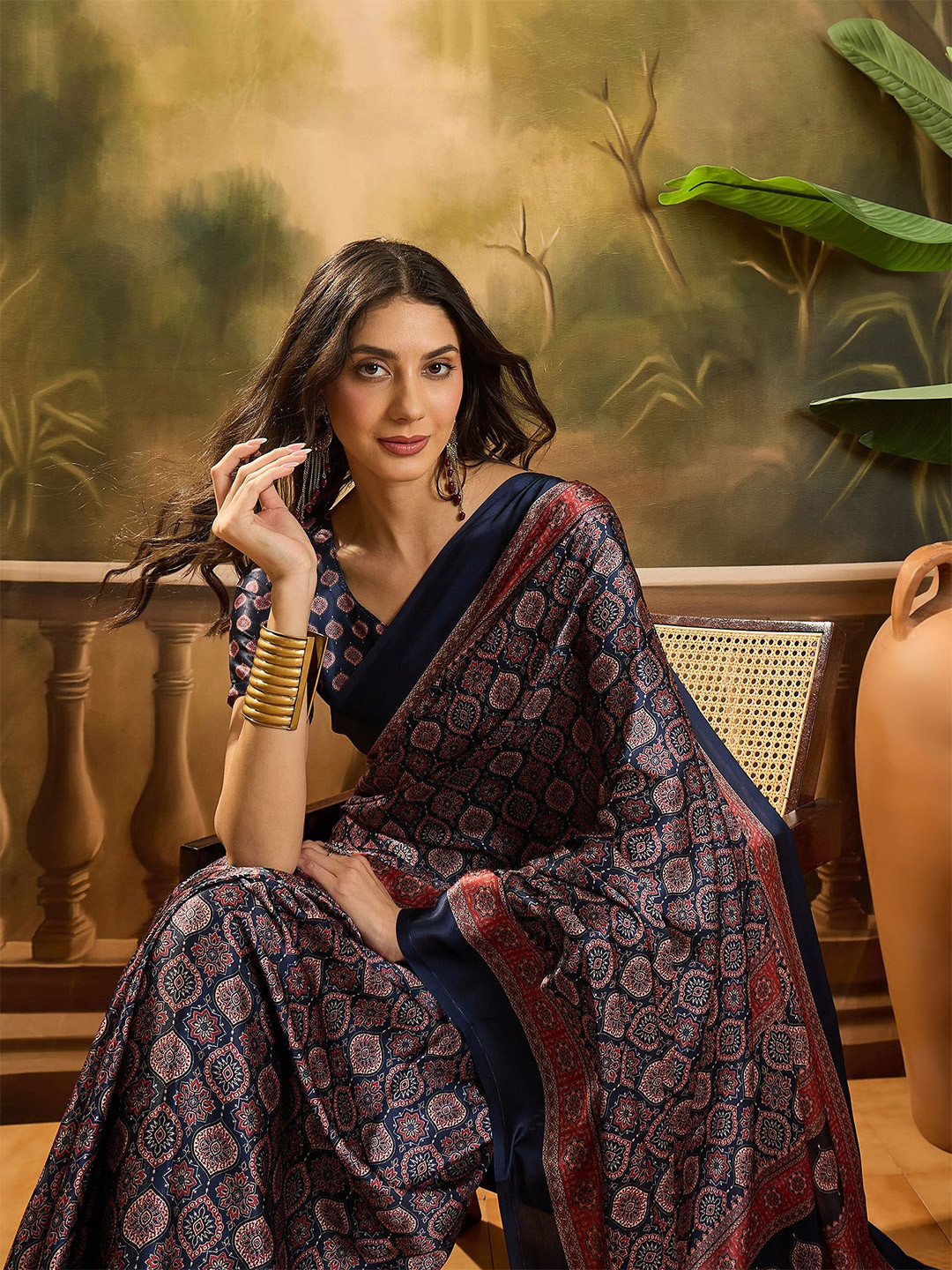 Sangria Women Printed Ajrakh Saree With BlousePiece